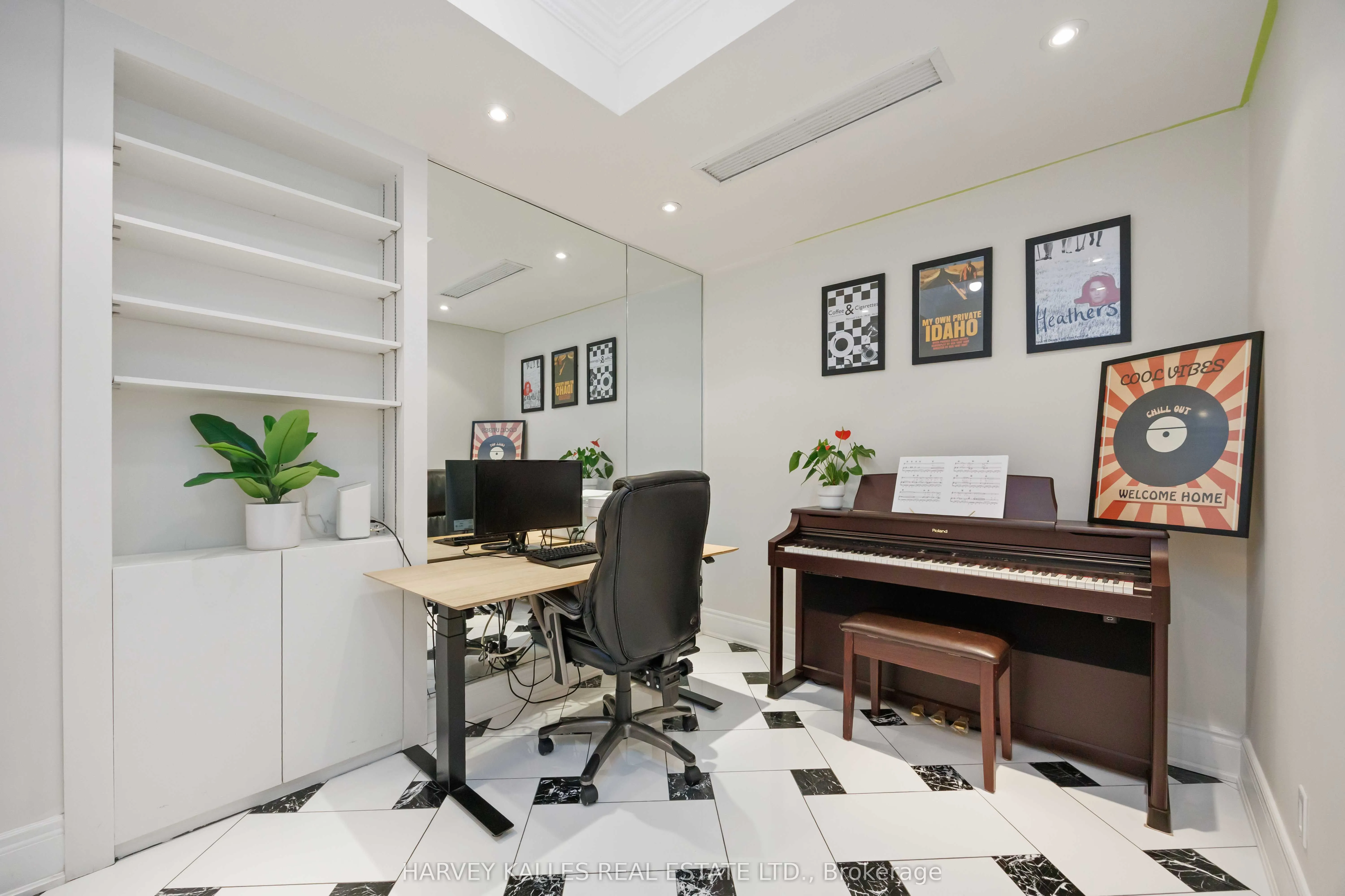 10 Bellair Street, #1403
