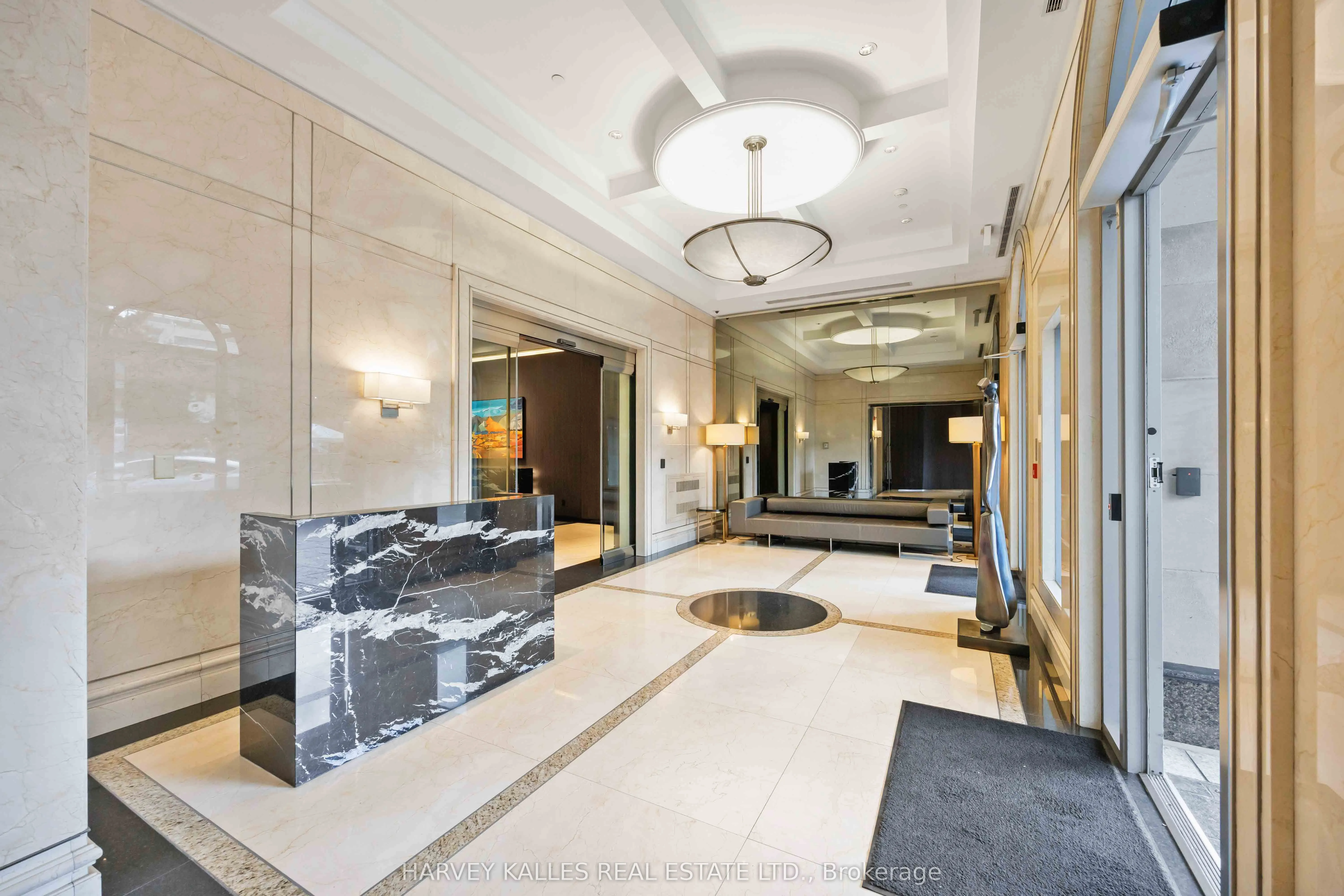 10 Bellair Street, #1403
