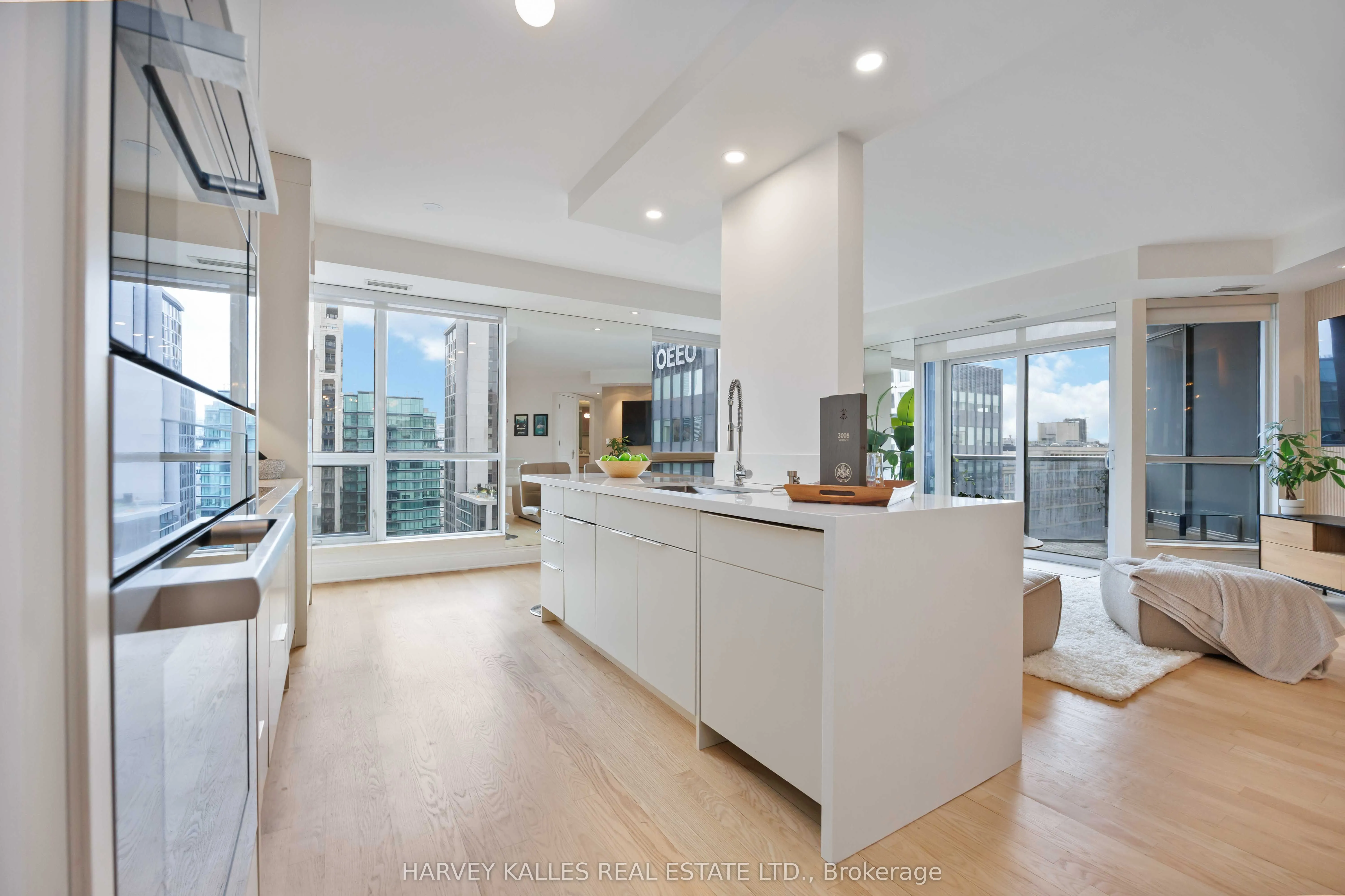 10 Bellair Street, #1403