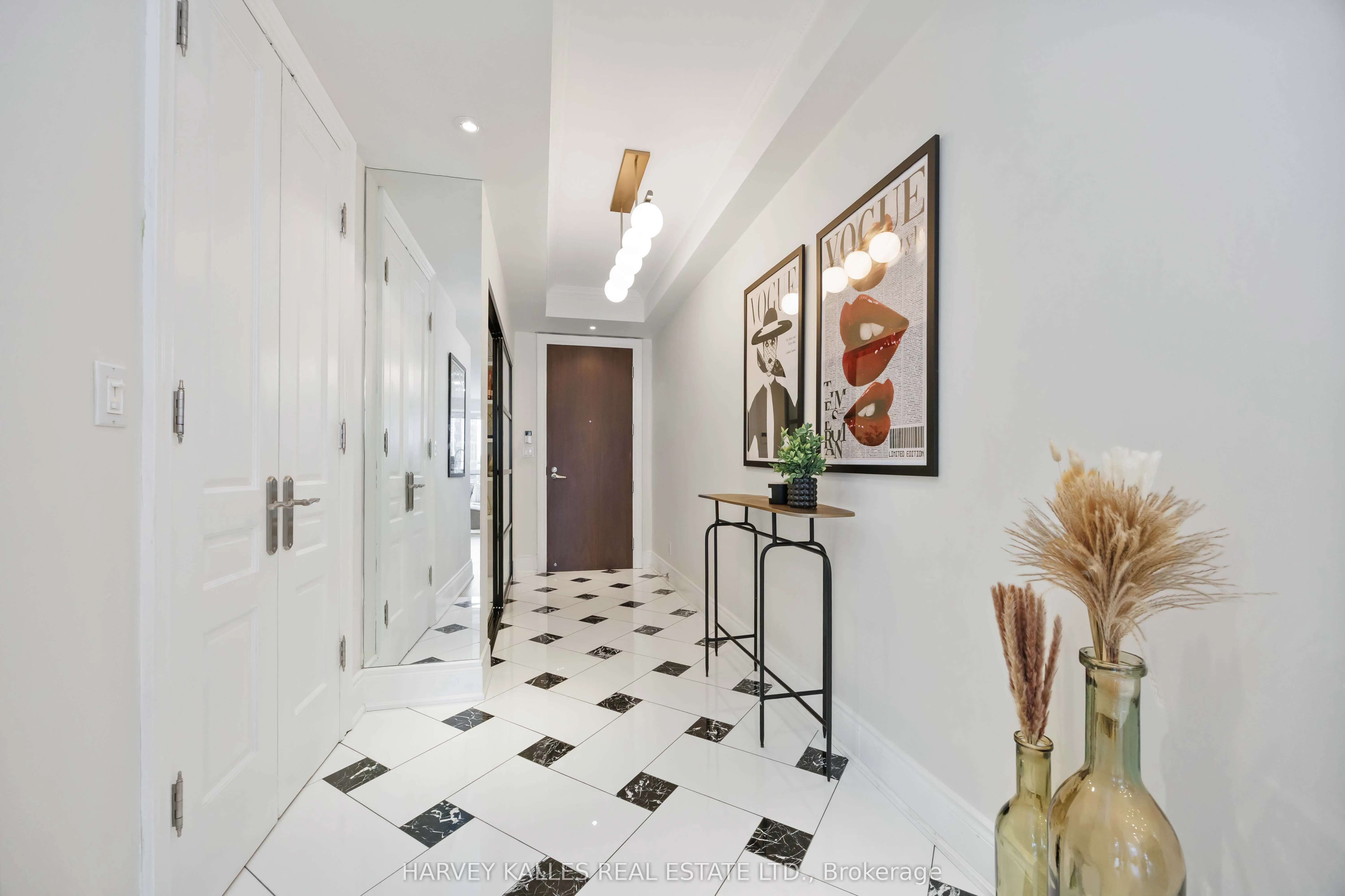 10 Bellair Street, #1403