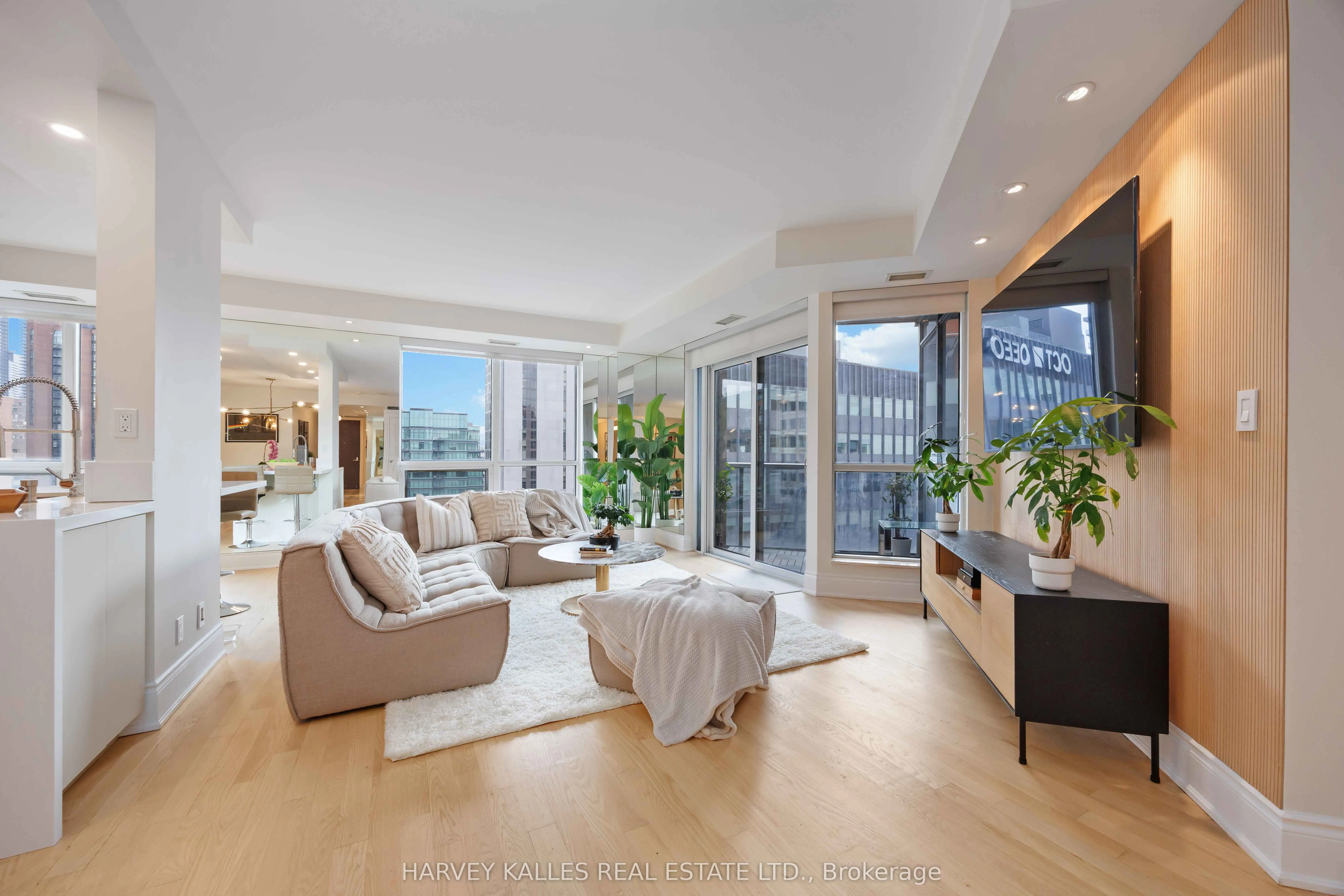 10 Bellair Street, #1403