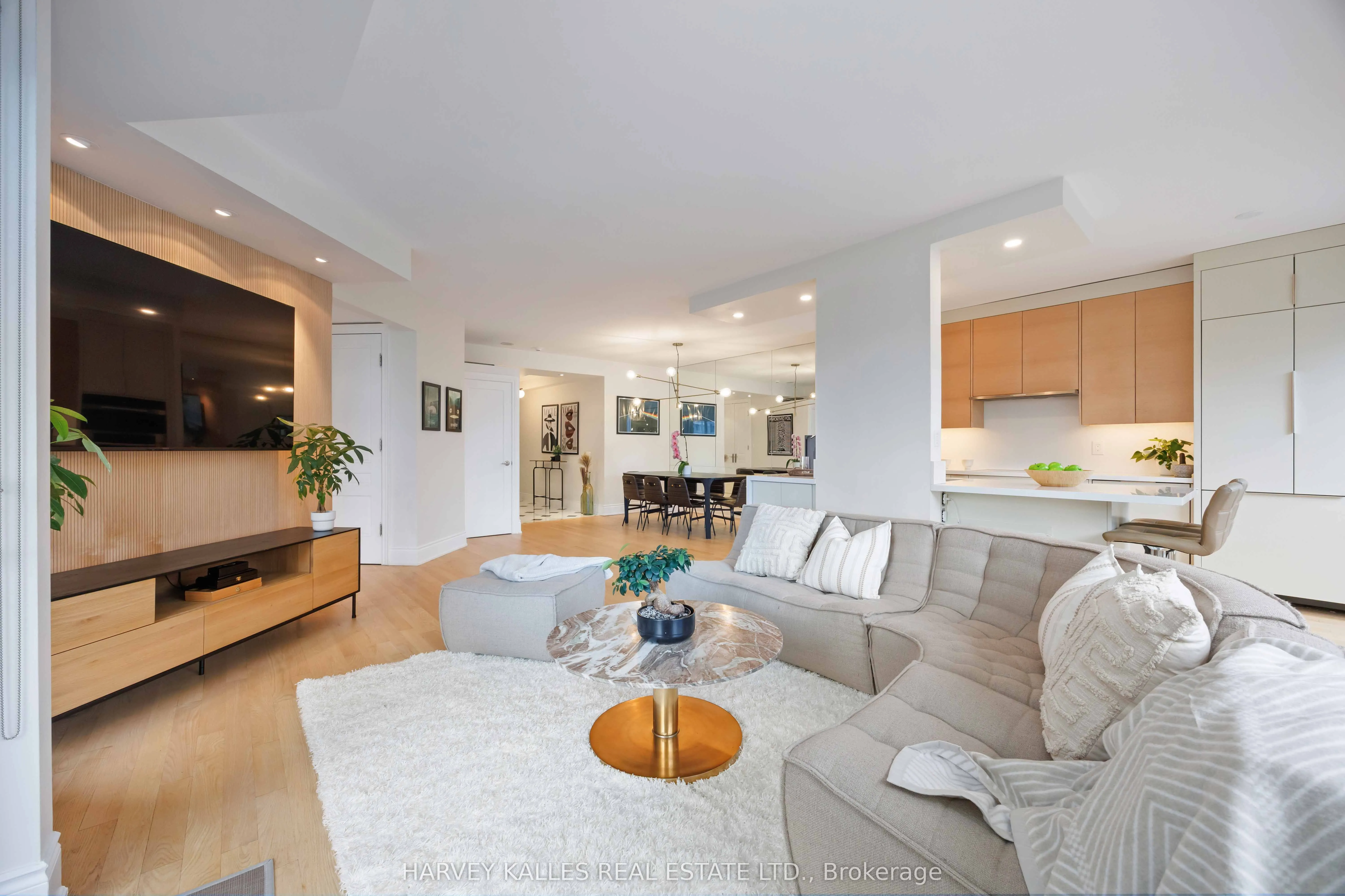 10 Bellair Street, #1403