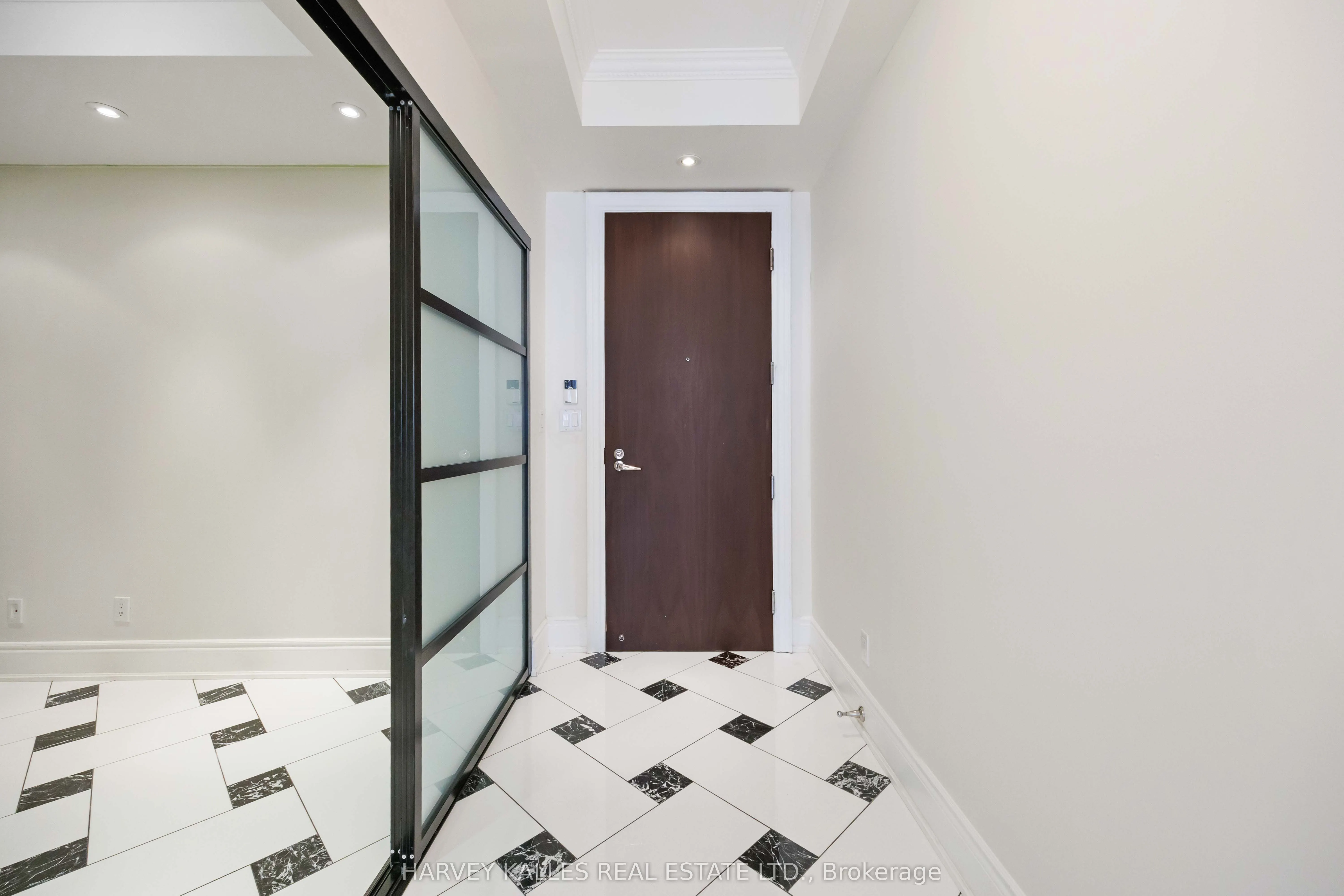 10 Bellair Street, #1403