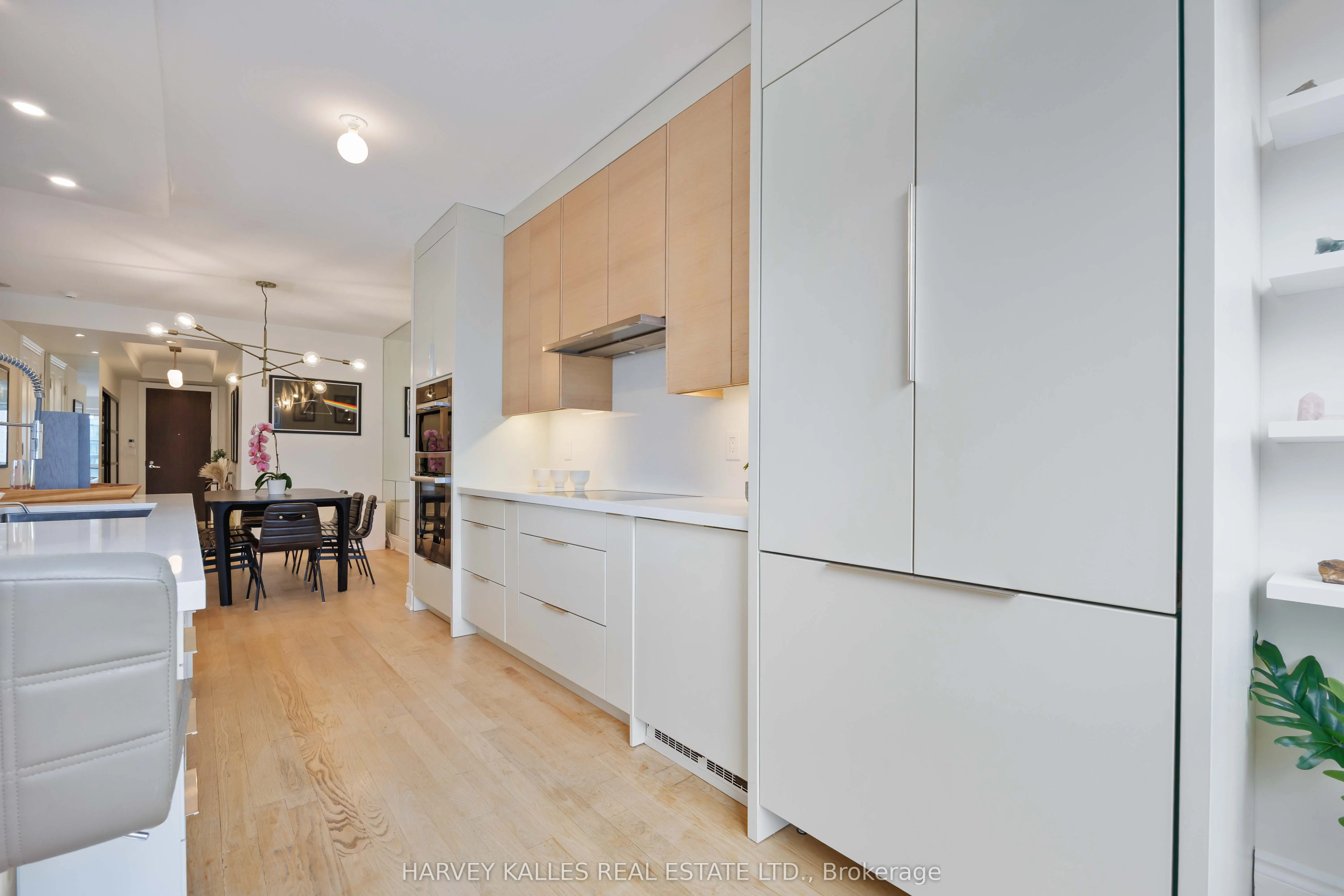 10 Bellair Street, #1403