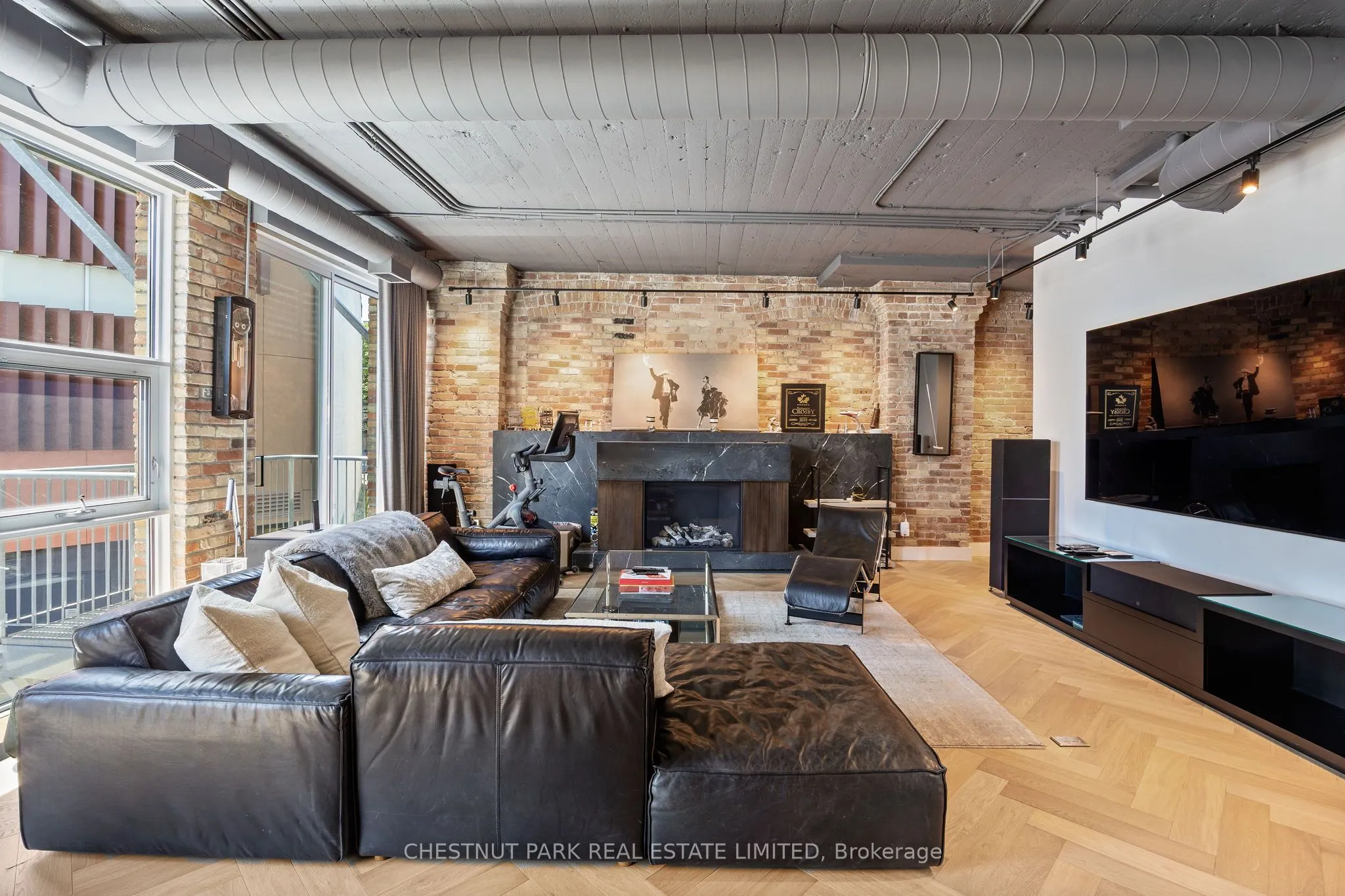 113 Dupont Street, #201
