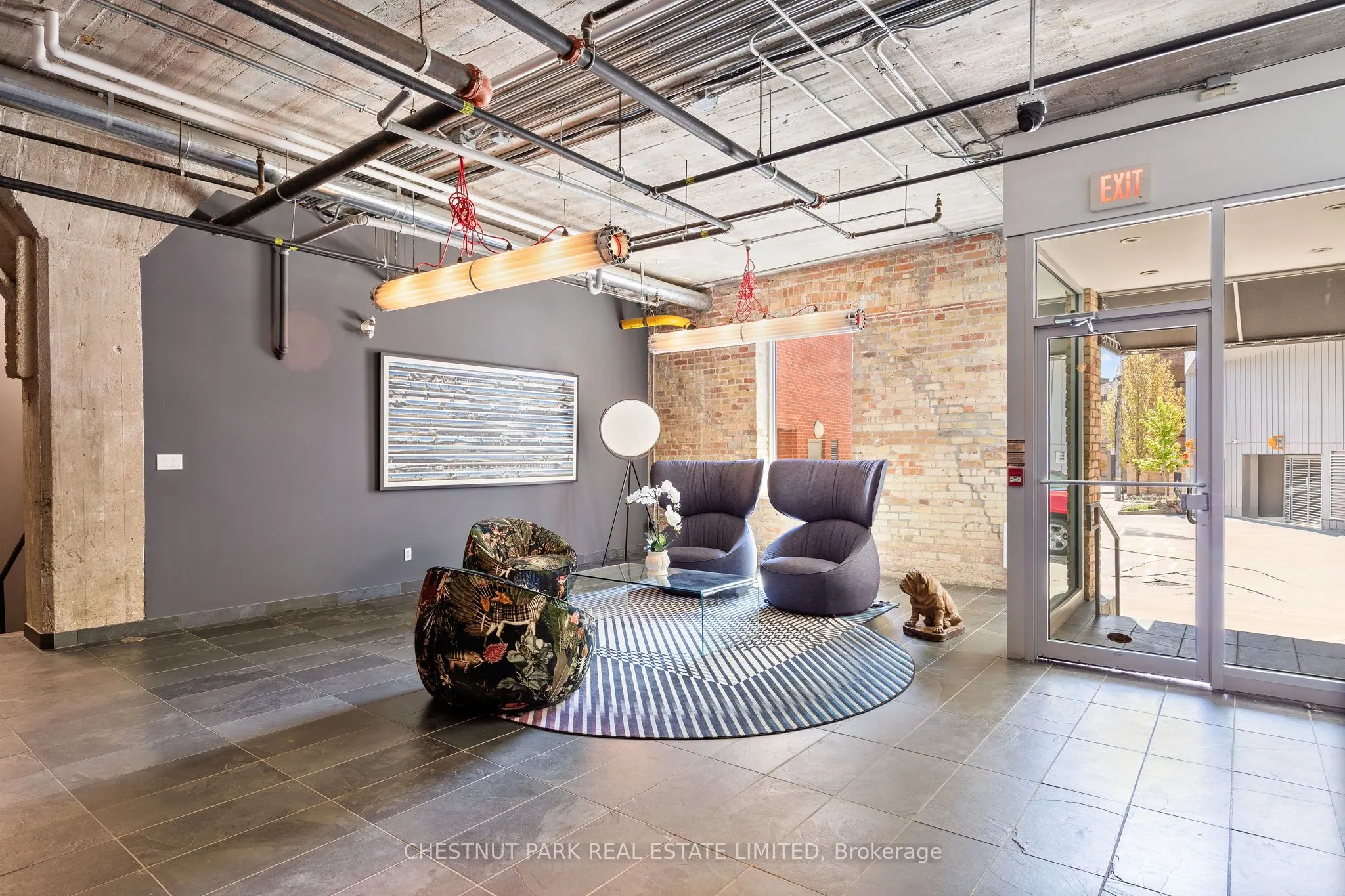 113 Dupont Street, #201