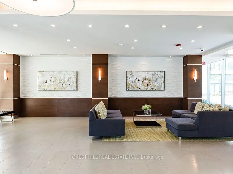 525 Wilson Avenue, #409