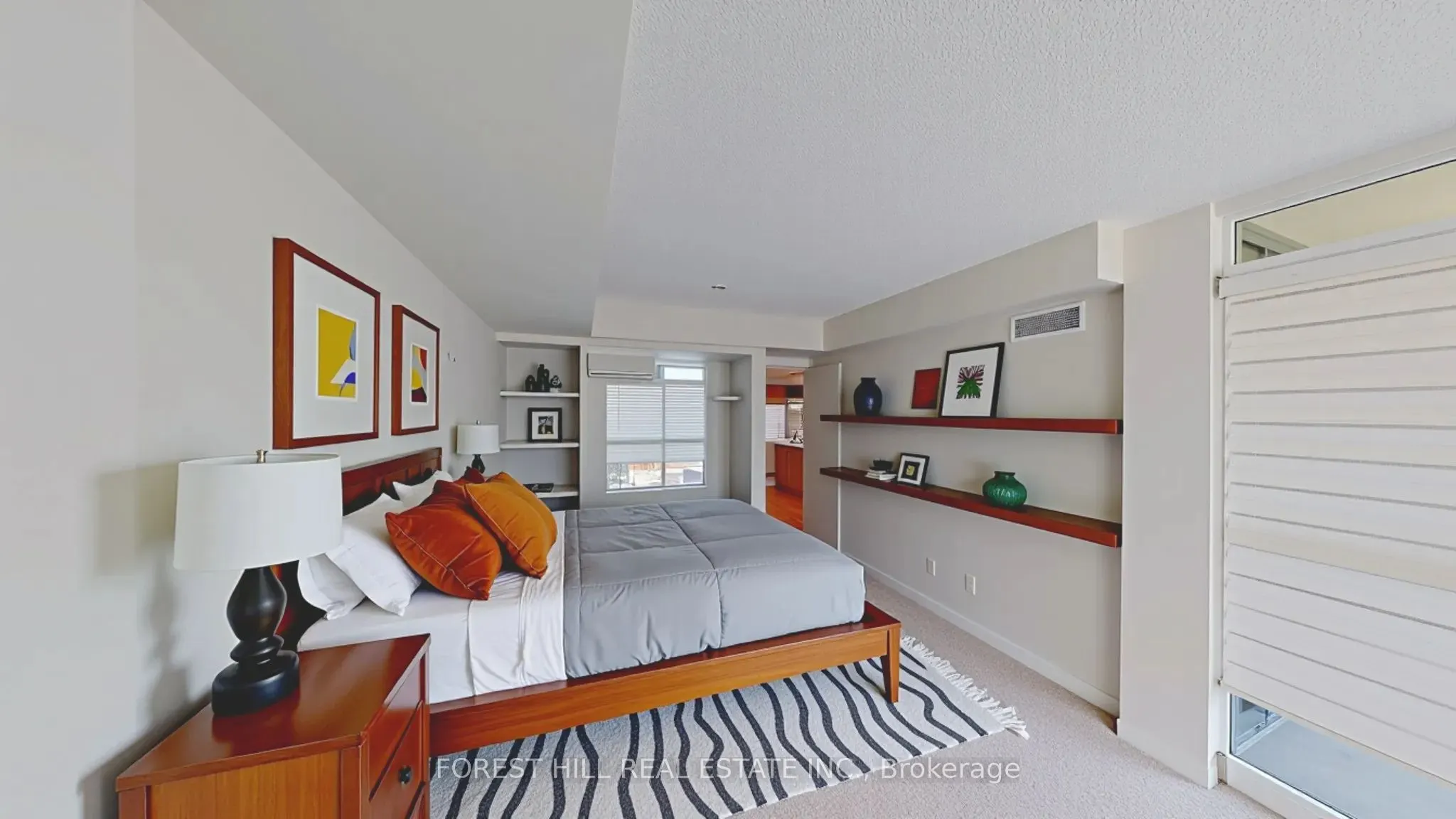 525 Wilson Avenue, #409