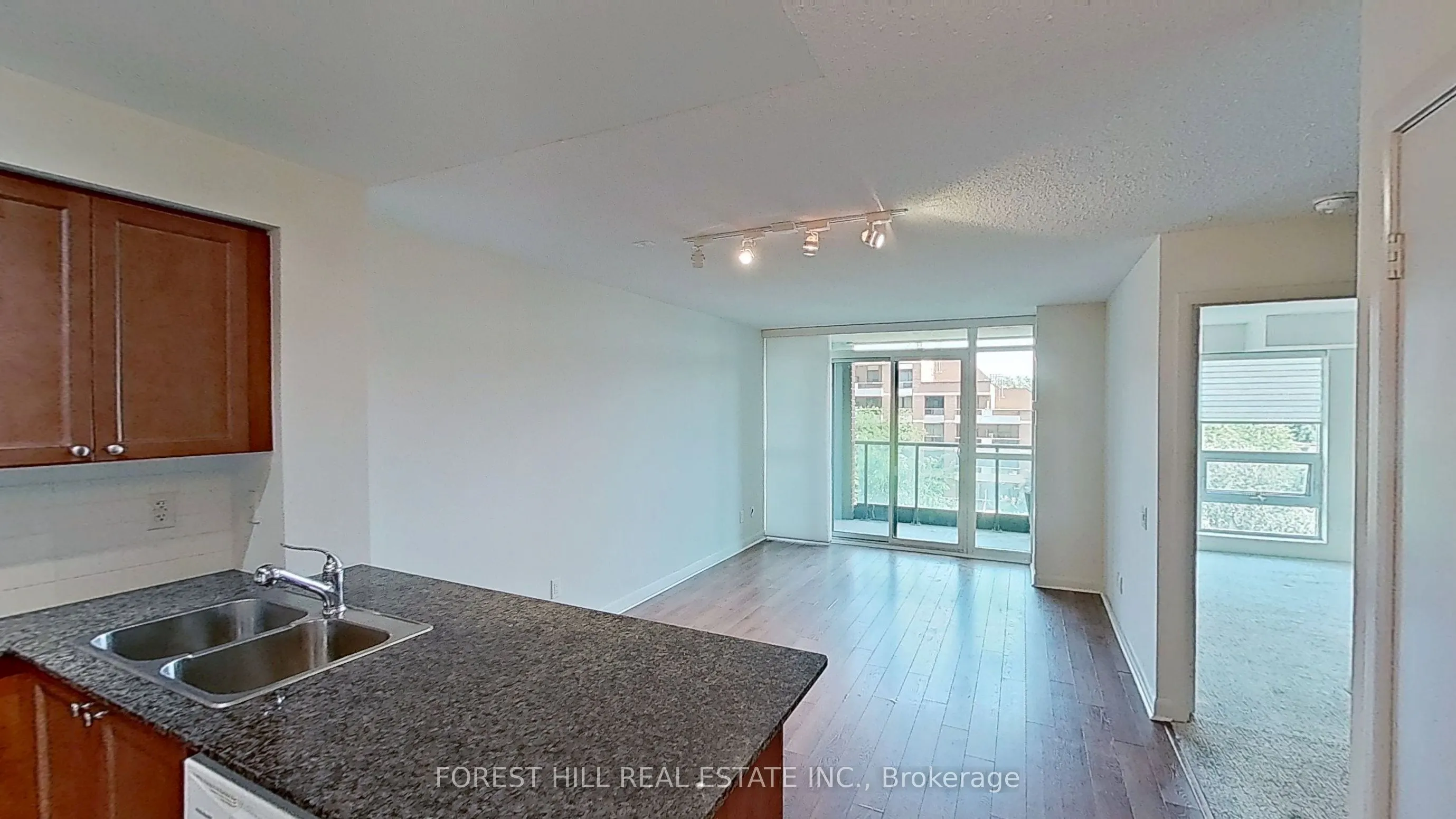 525 Wilson Avenue, #409