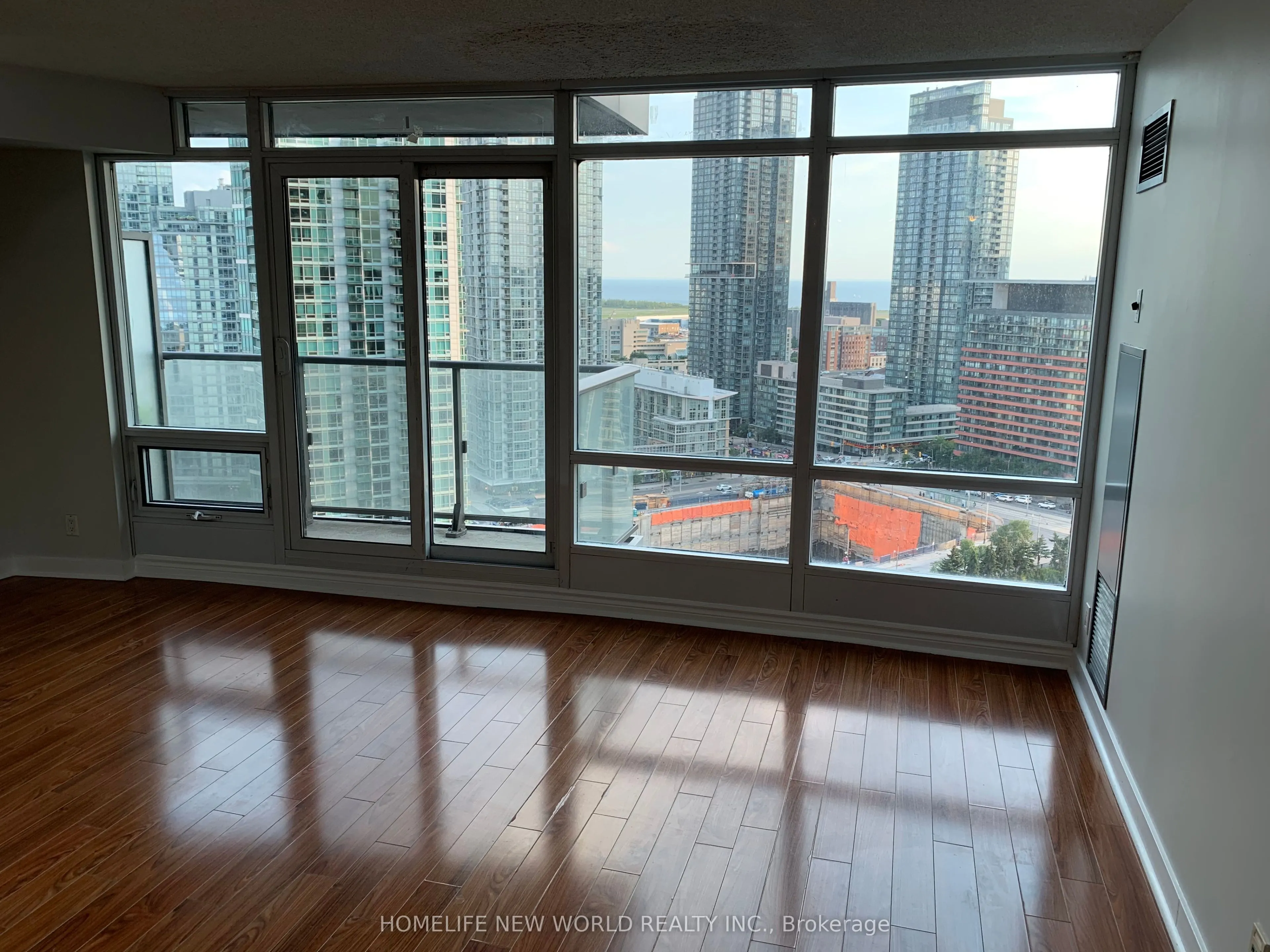 361 Front Street W, #2607