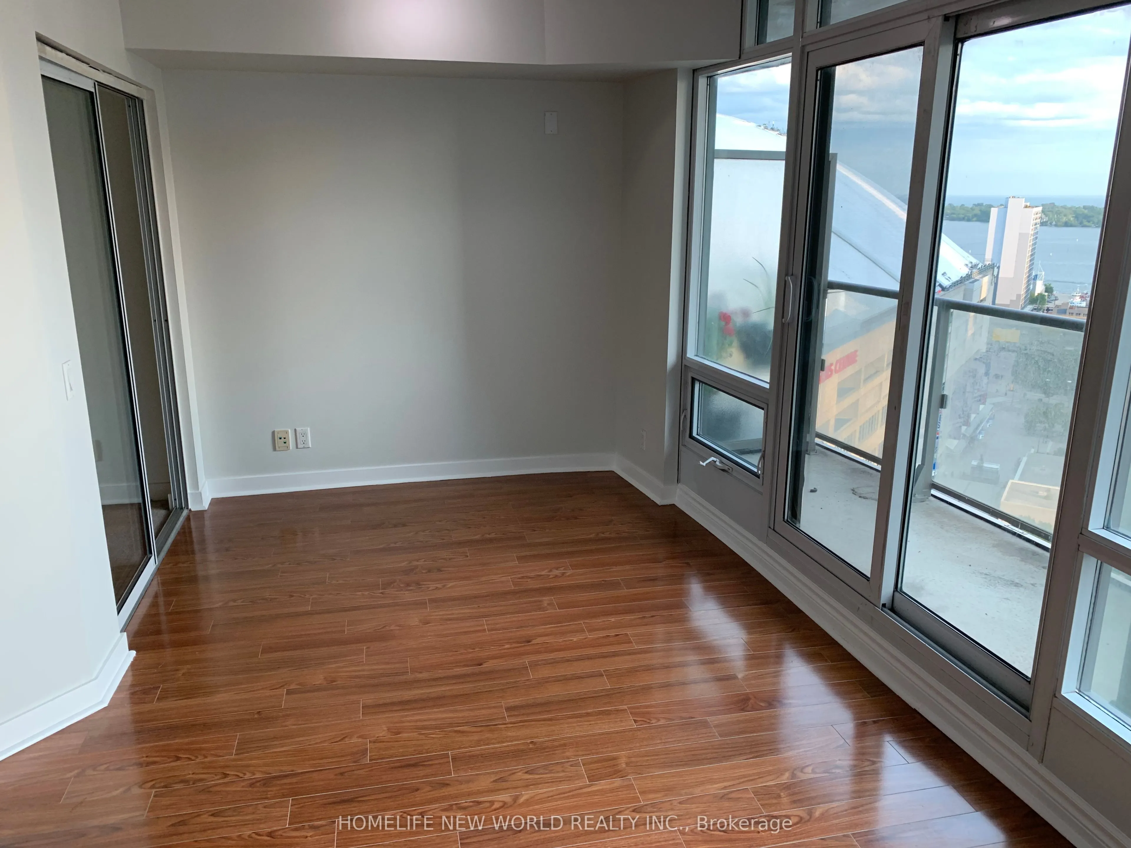361 Front Street W, #2607