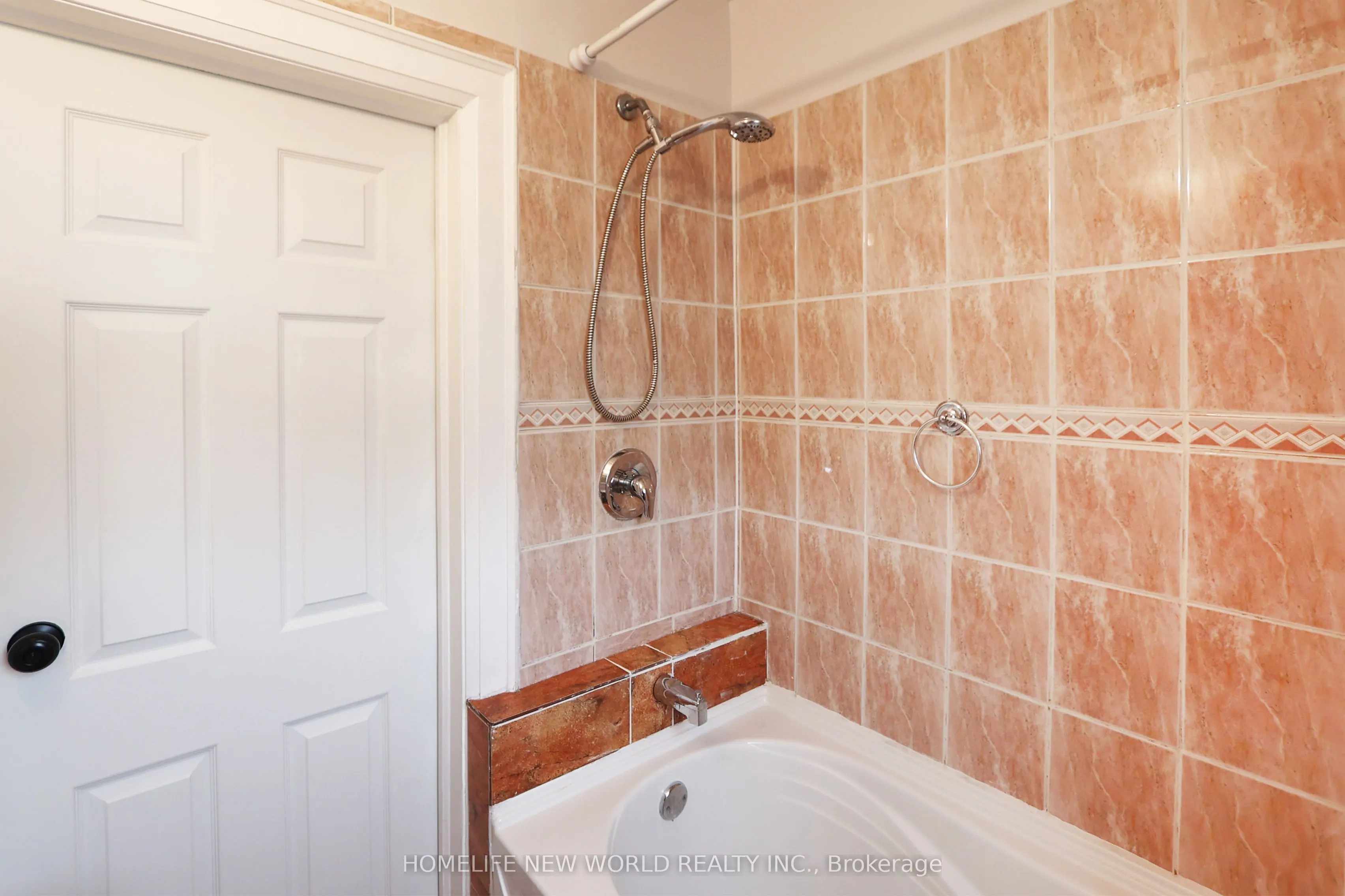 609 Glenholme Avenue, #Main Floor