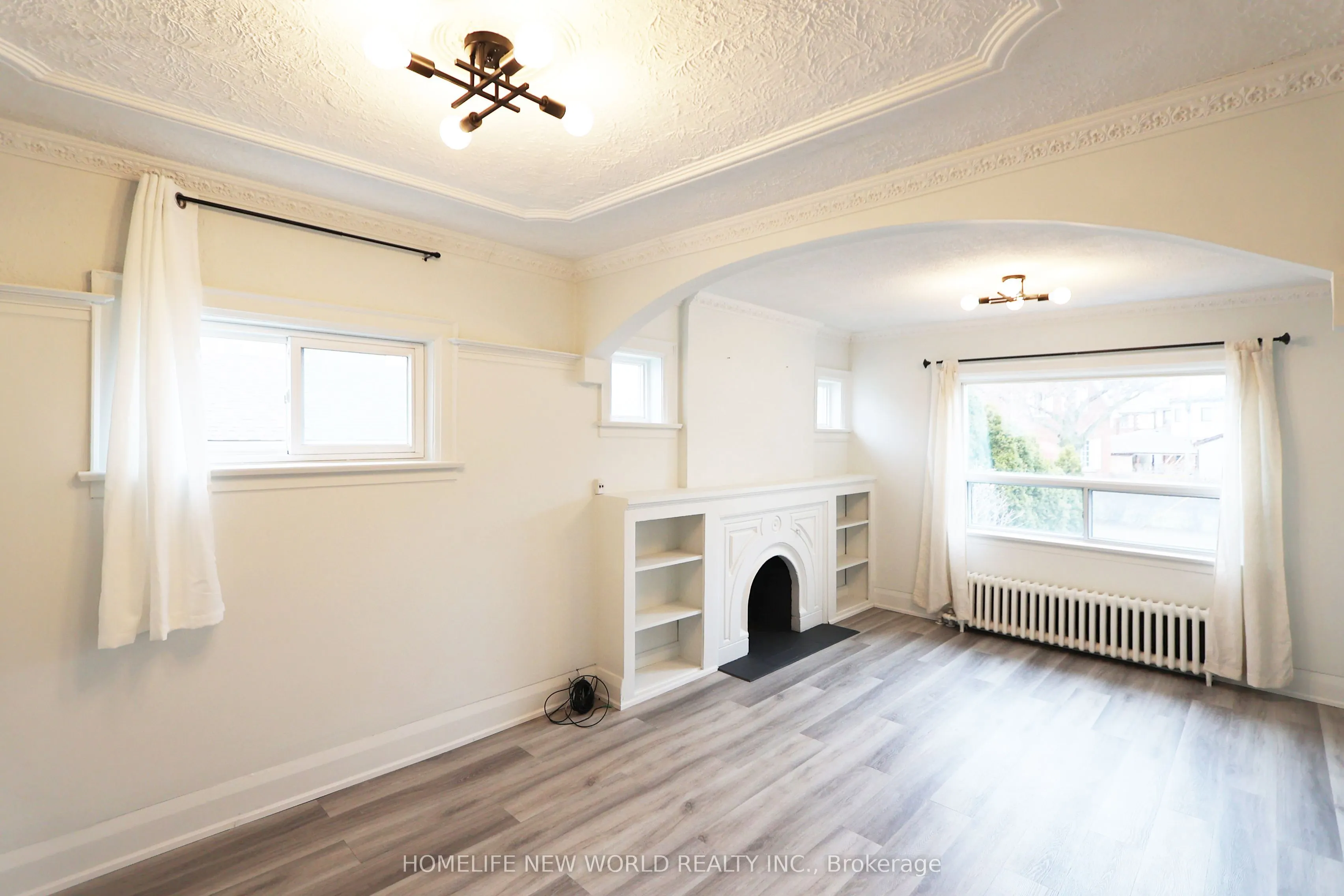 609 Glenholme Avenue, #Main Floor