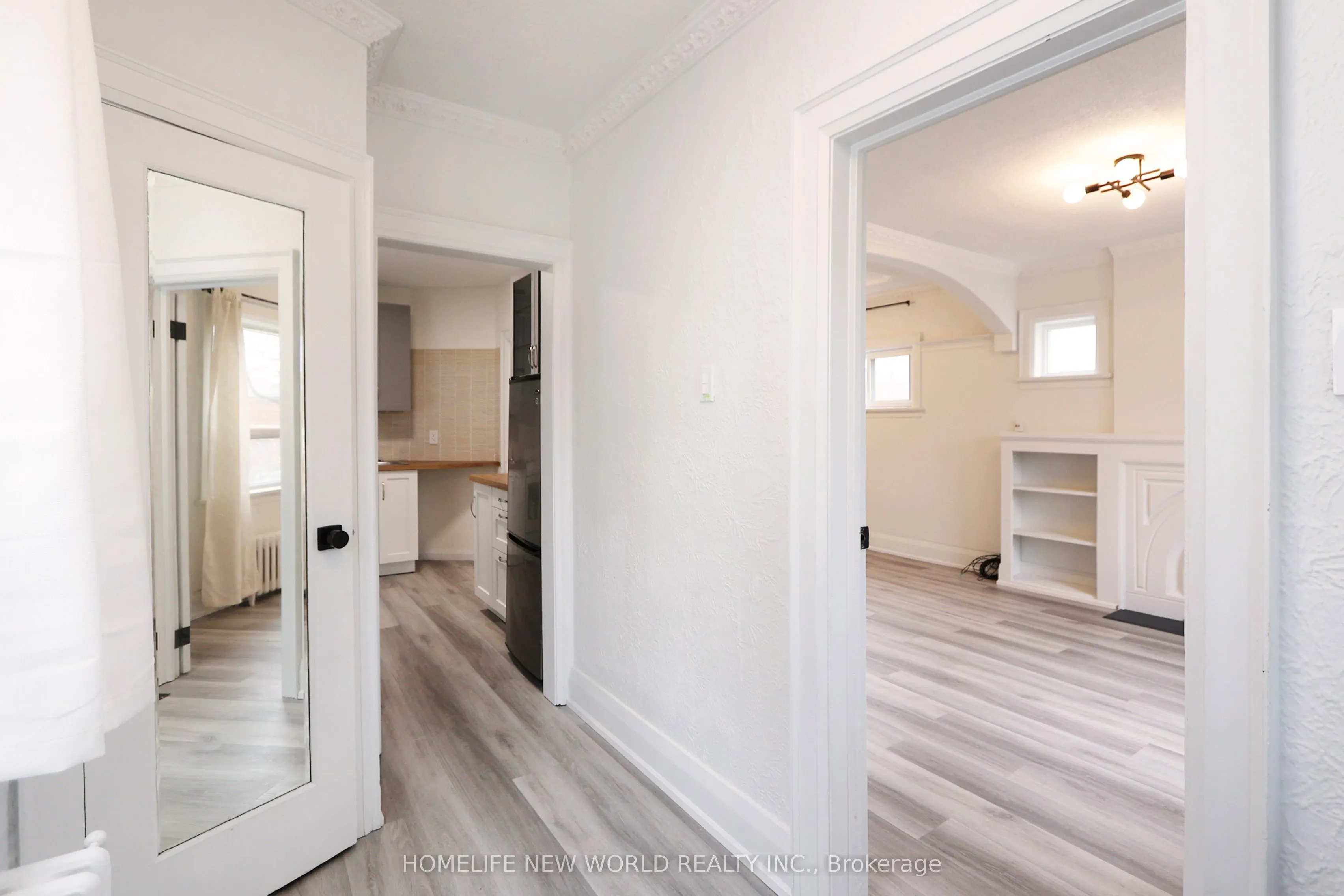 609 Glenholme Avenue, #Main Floor