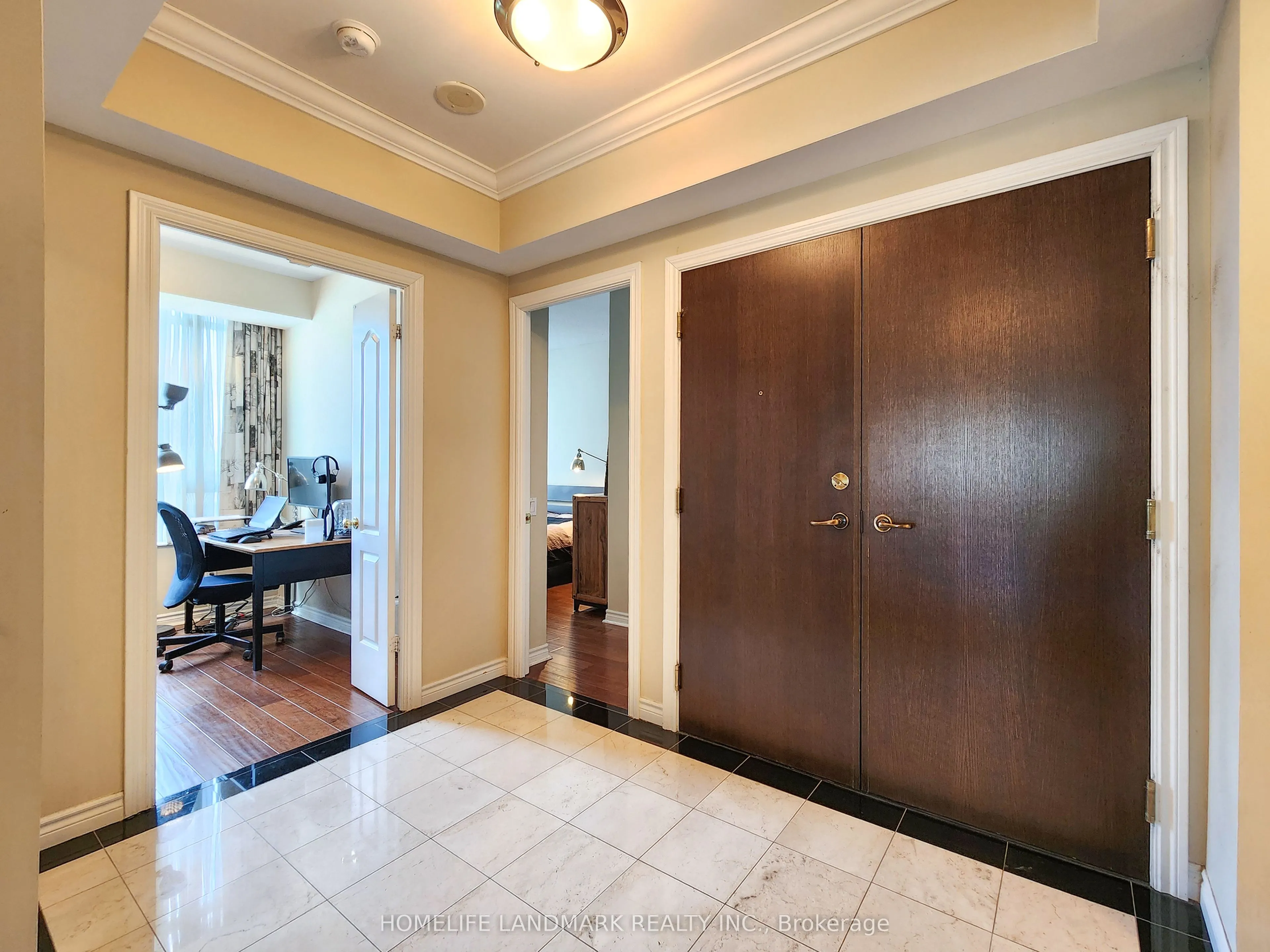 18 William Carson Crescent, #916