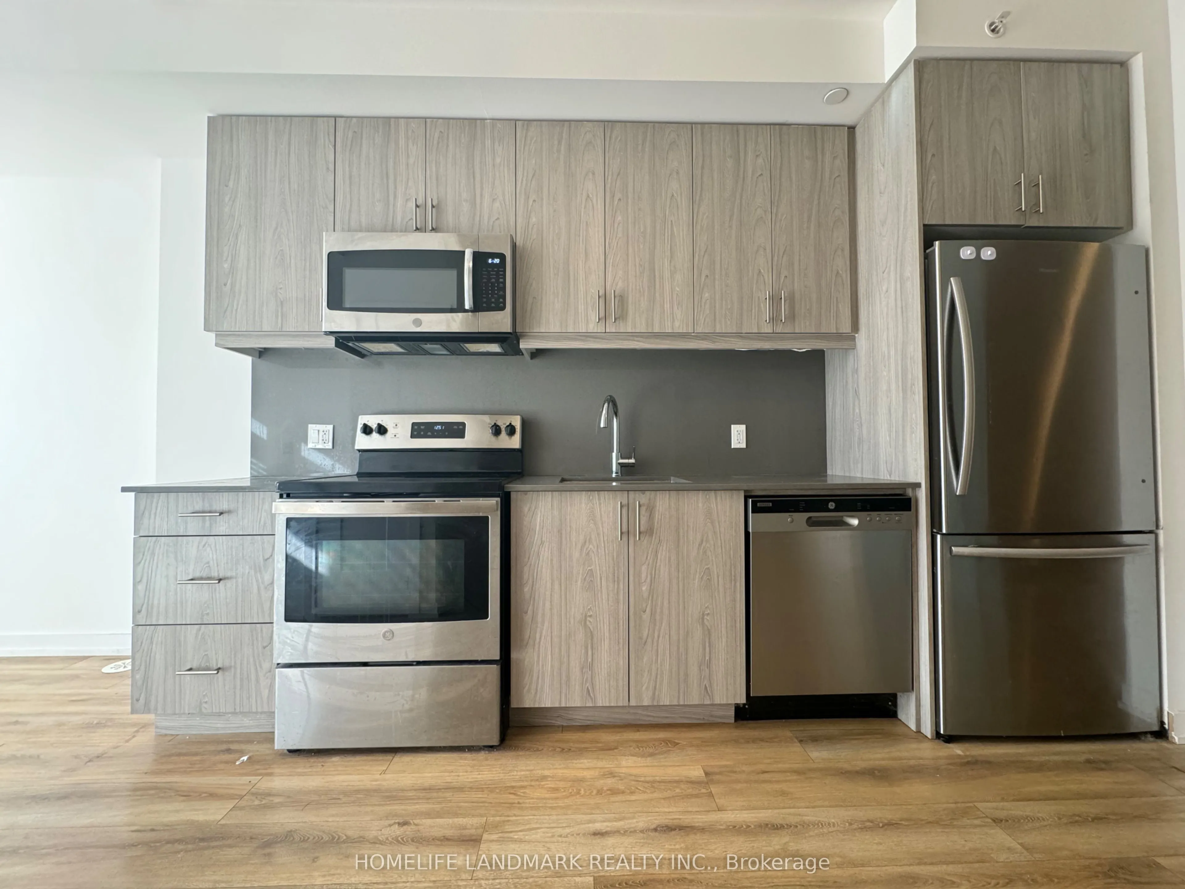 57 Finch Avenue W, #30