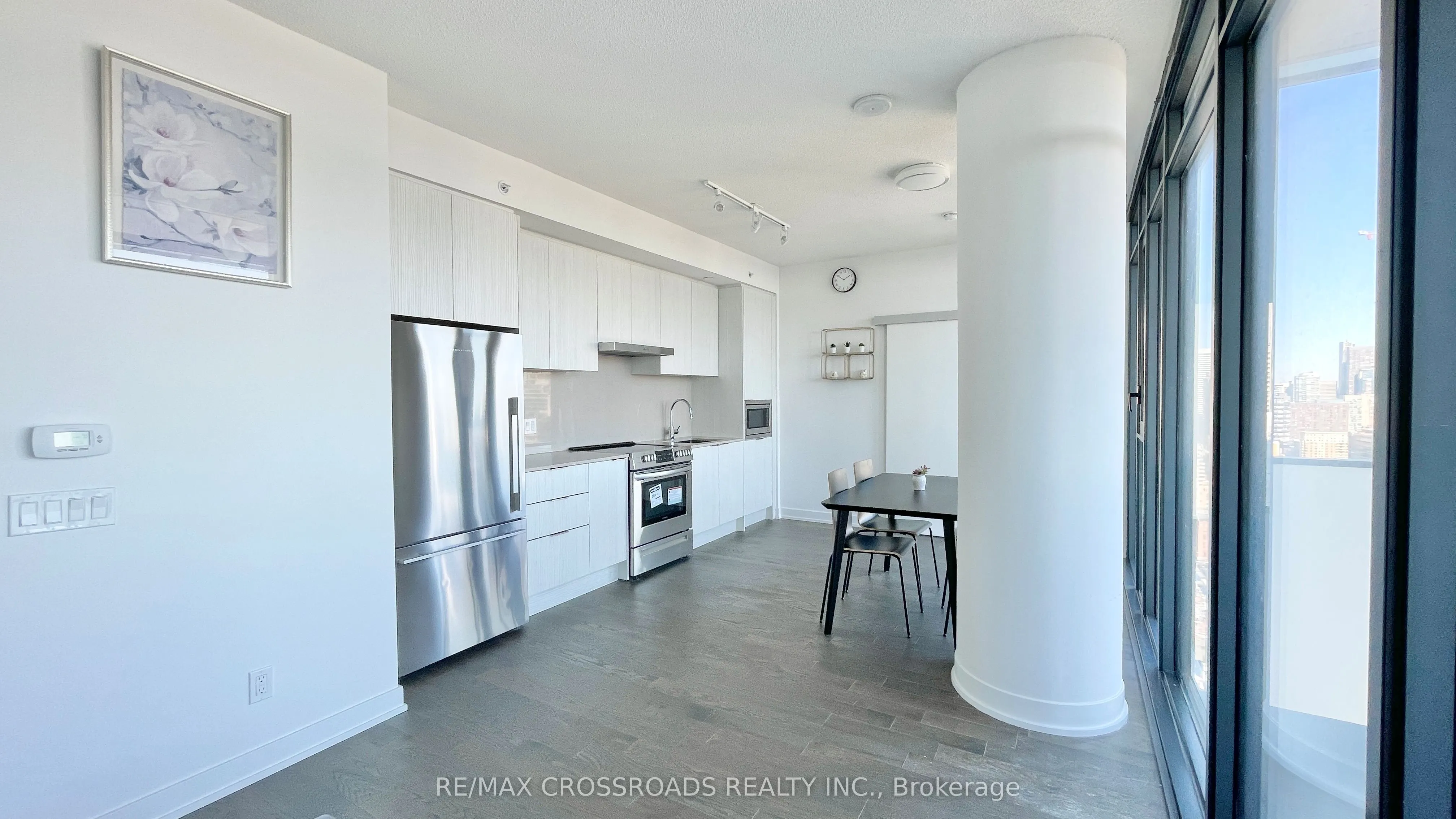 25 Richmond Street E, #2816
