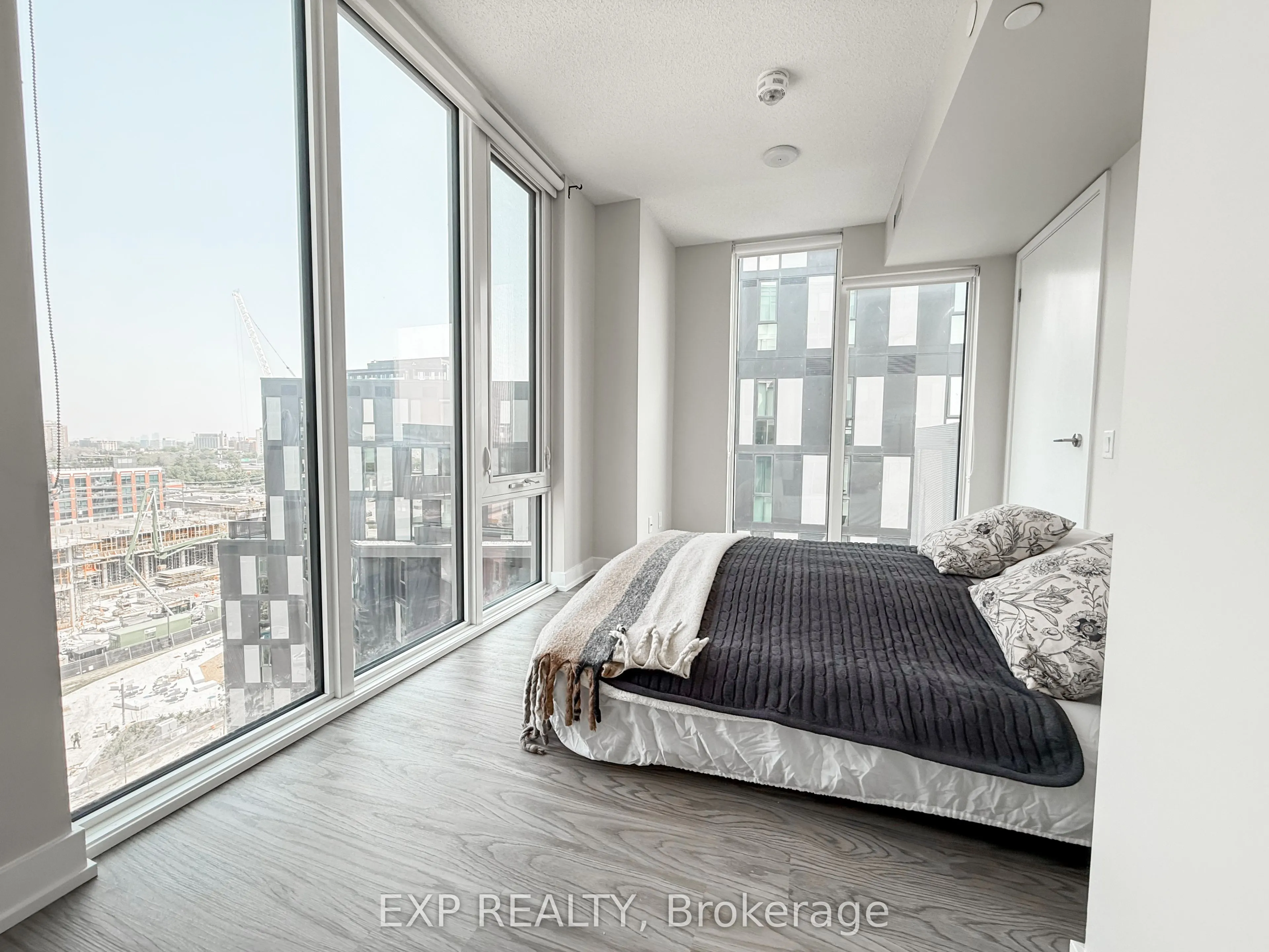 38 Monte Kwinter Court, #1106