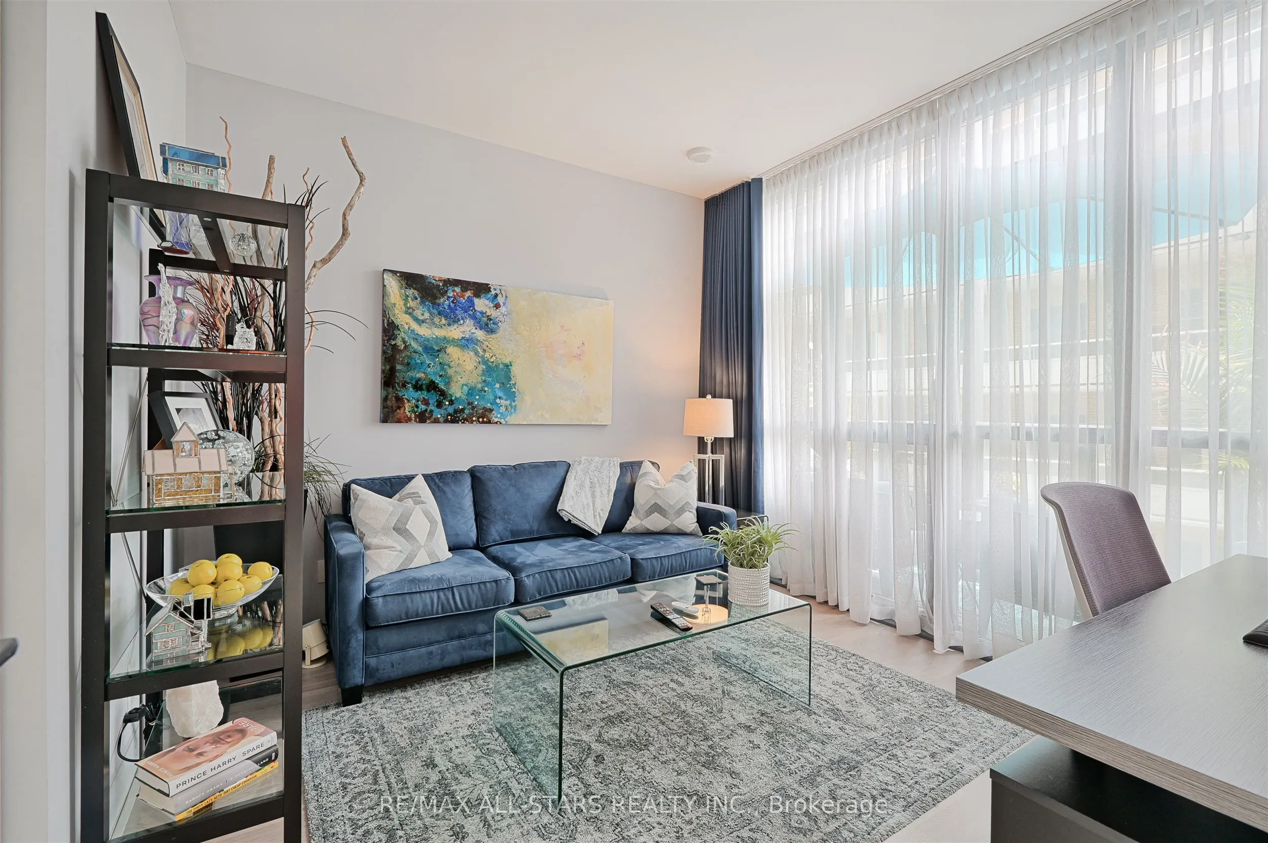 101 Charles Street E, #803