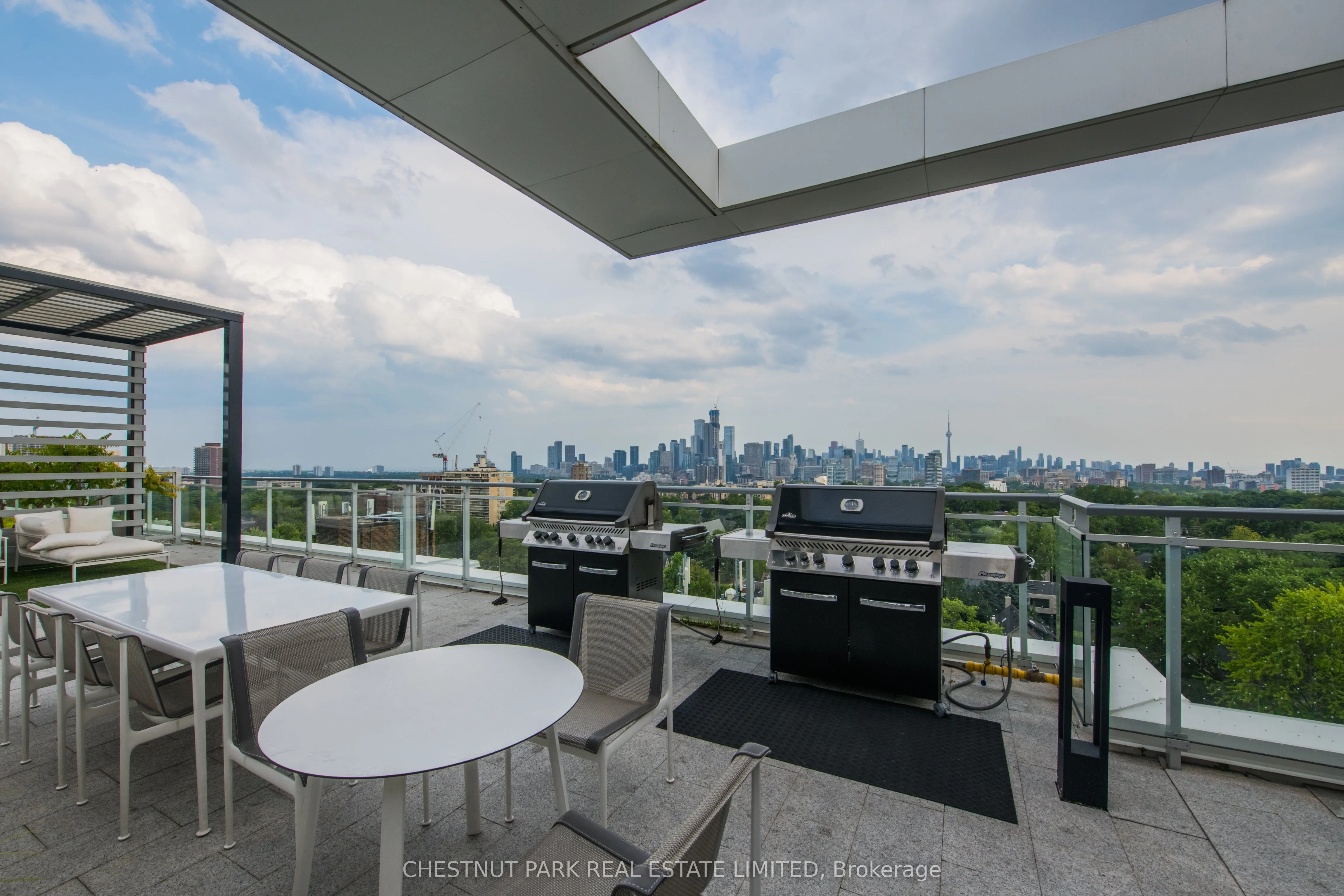 223 St. Clair Avenue W, #614