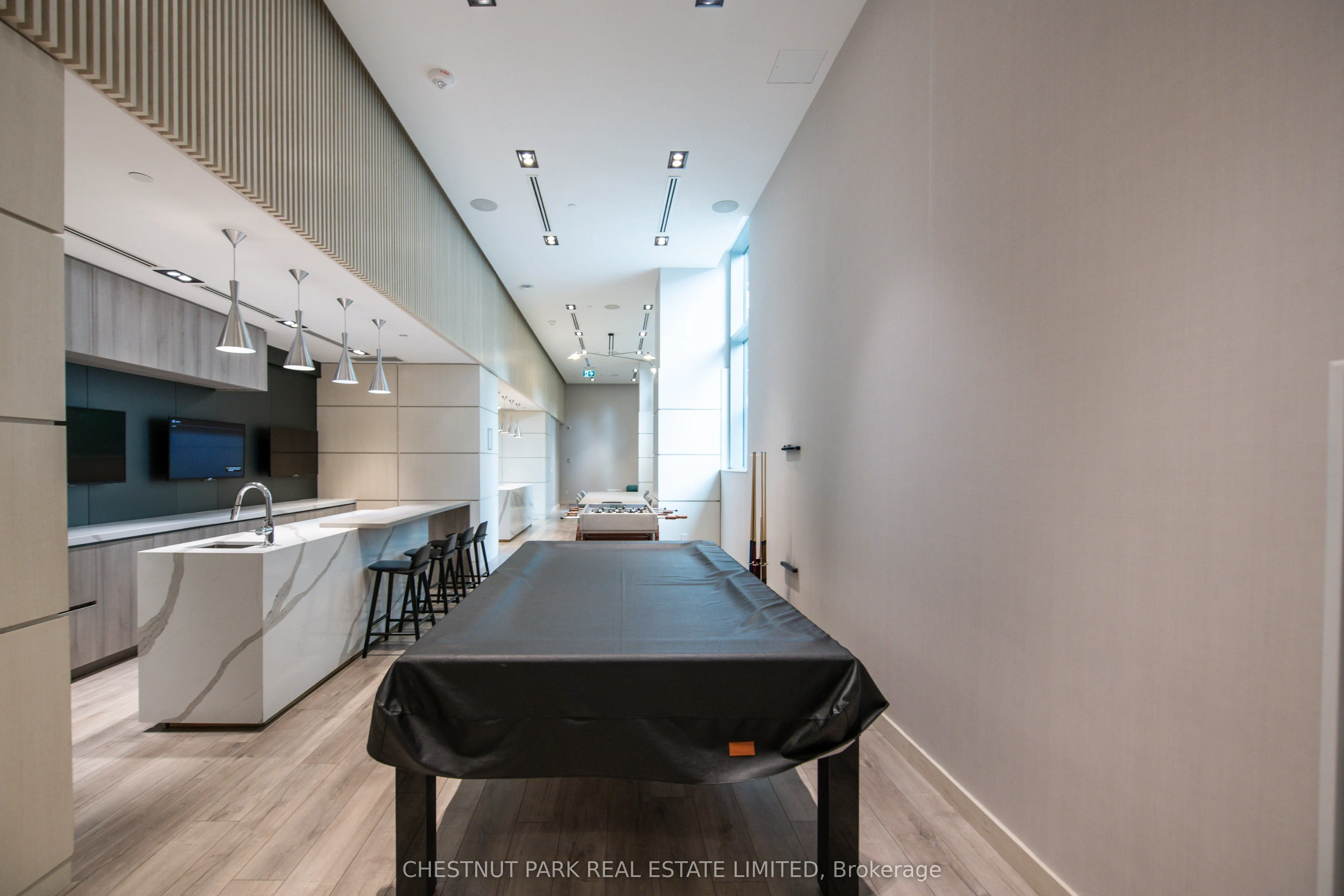 223 St. Clair Avenue W, #614