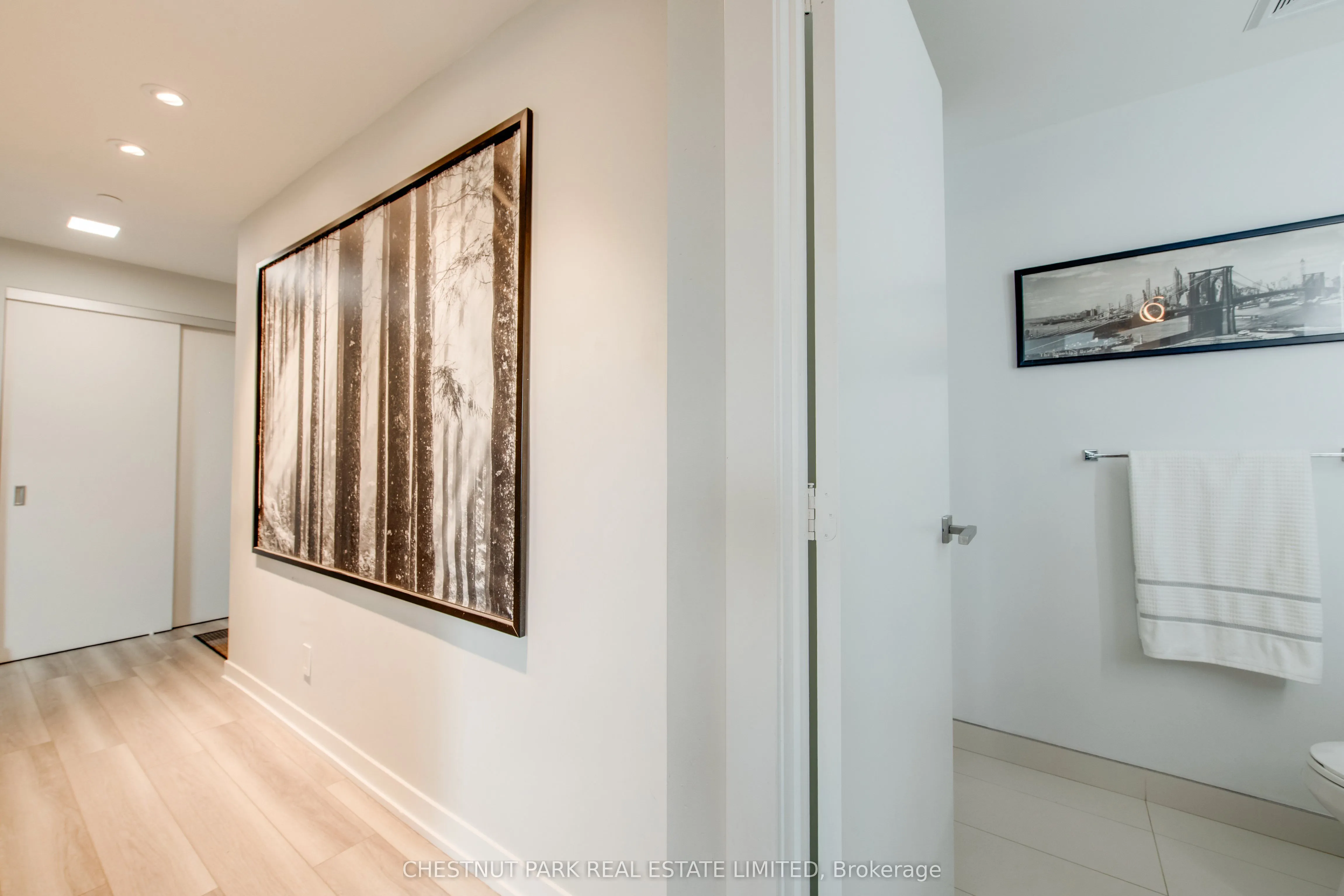 223 St. Clair Avenue W, #614