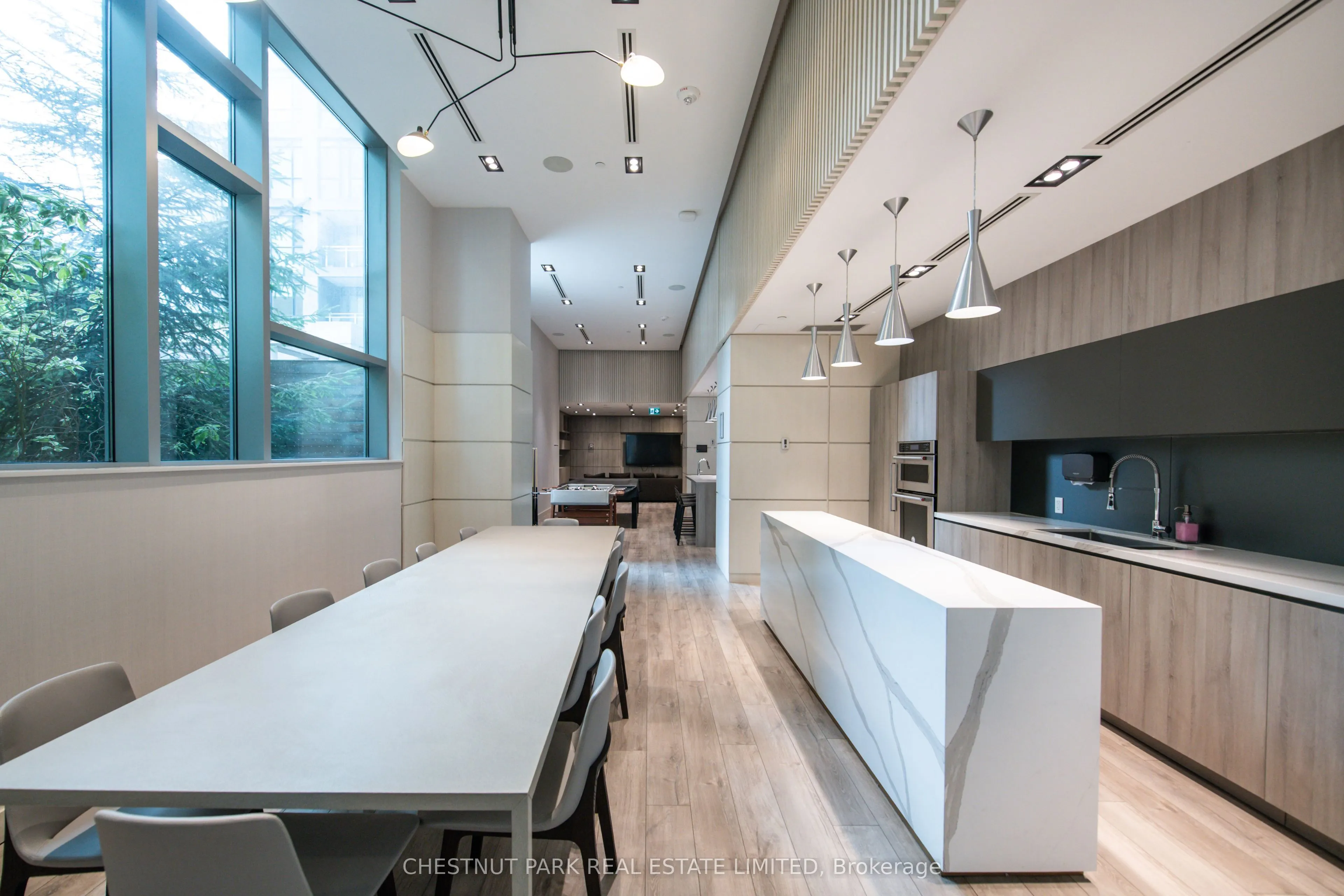 223 St. Clair Avenue W, #614