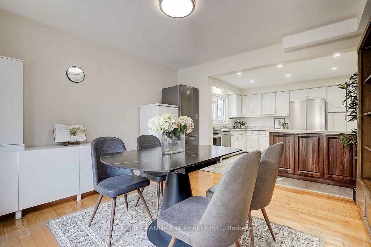 89 Whitehorn Crescent