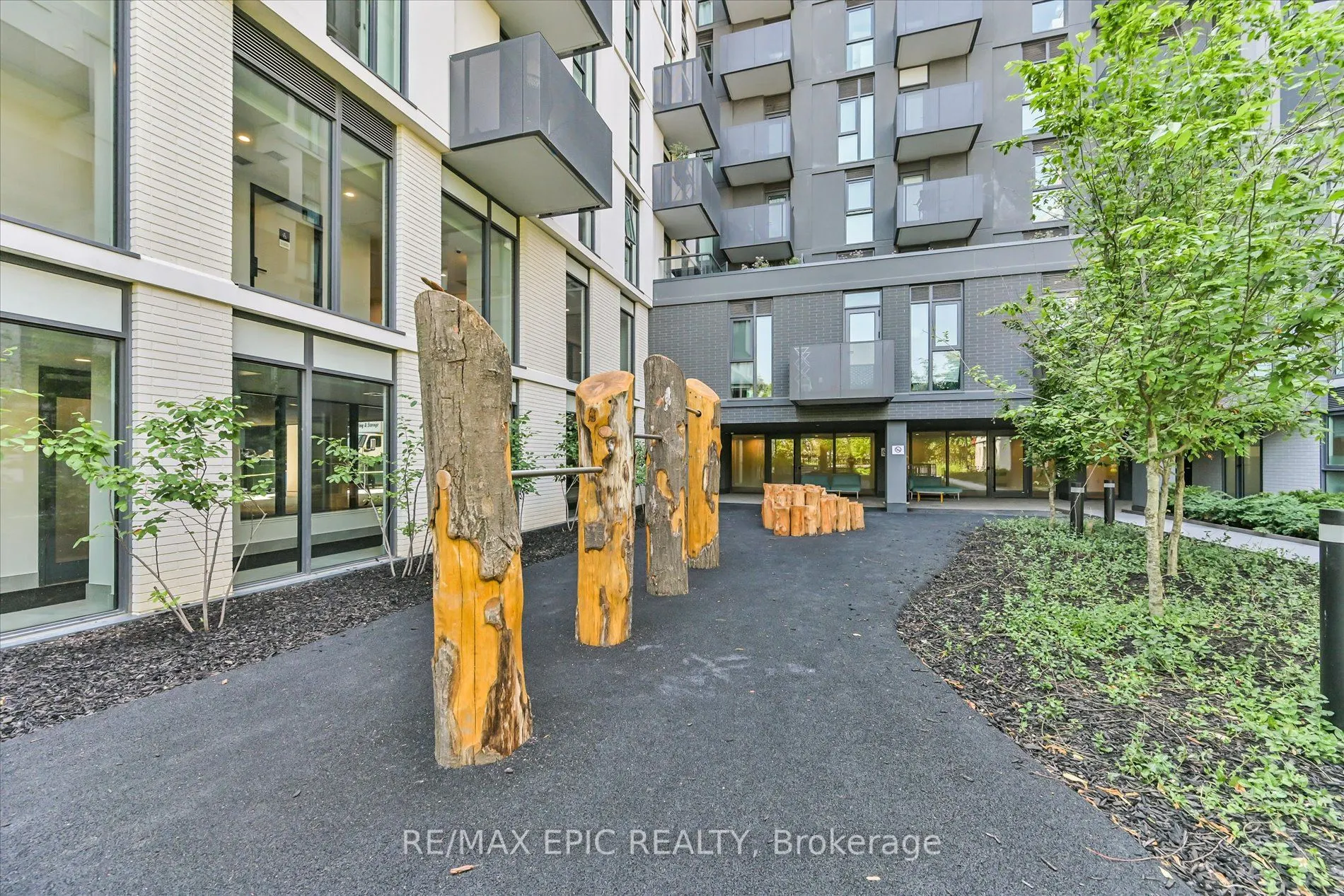 500 Wilson Avenue, #622