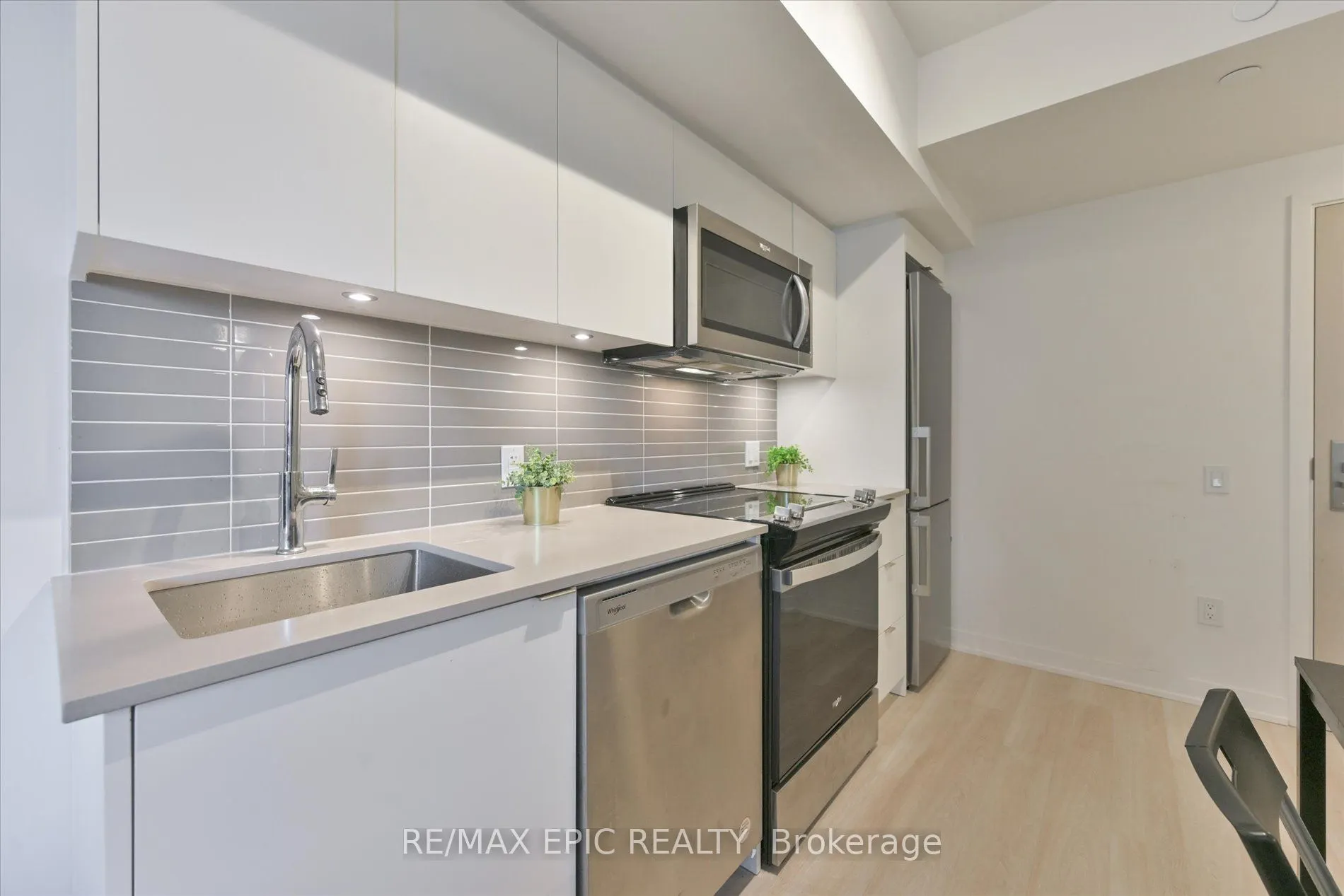 500 Wilson Avenue, #622