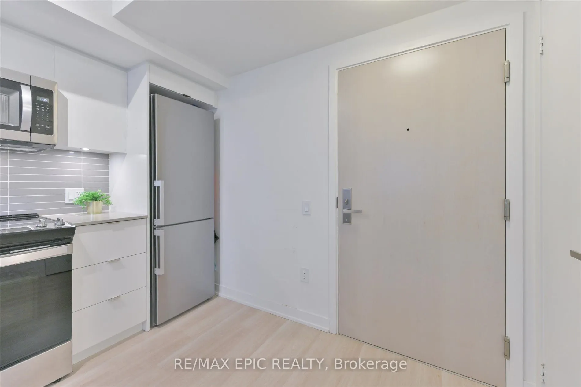 500 Wilson Avenue, #622