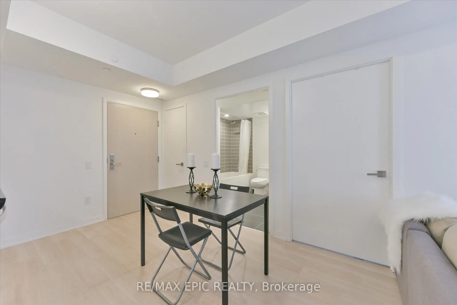 500 Wilson Avenue, #622