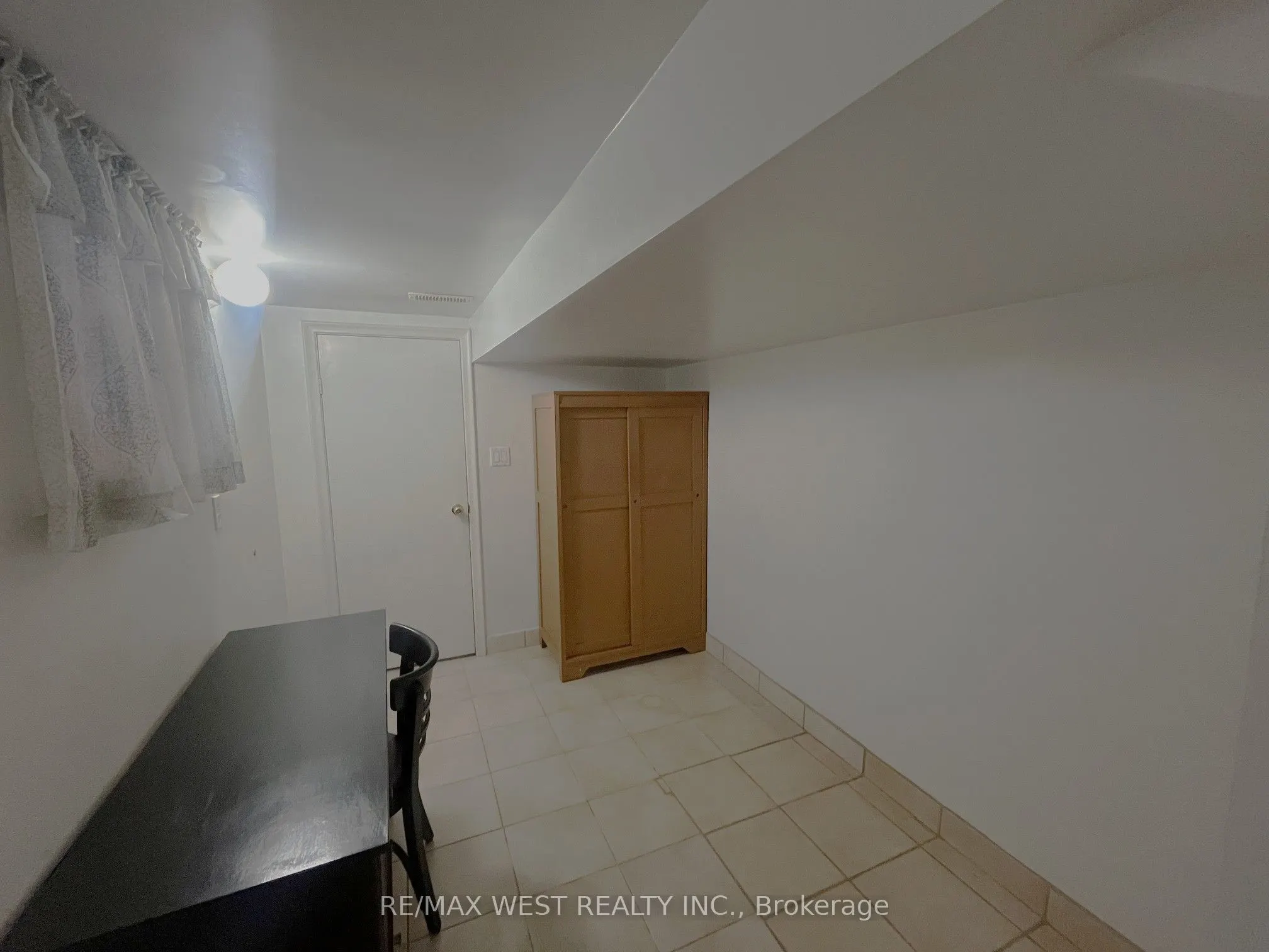 707 Shaw Street, #Basement