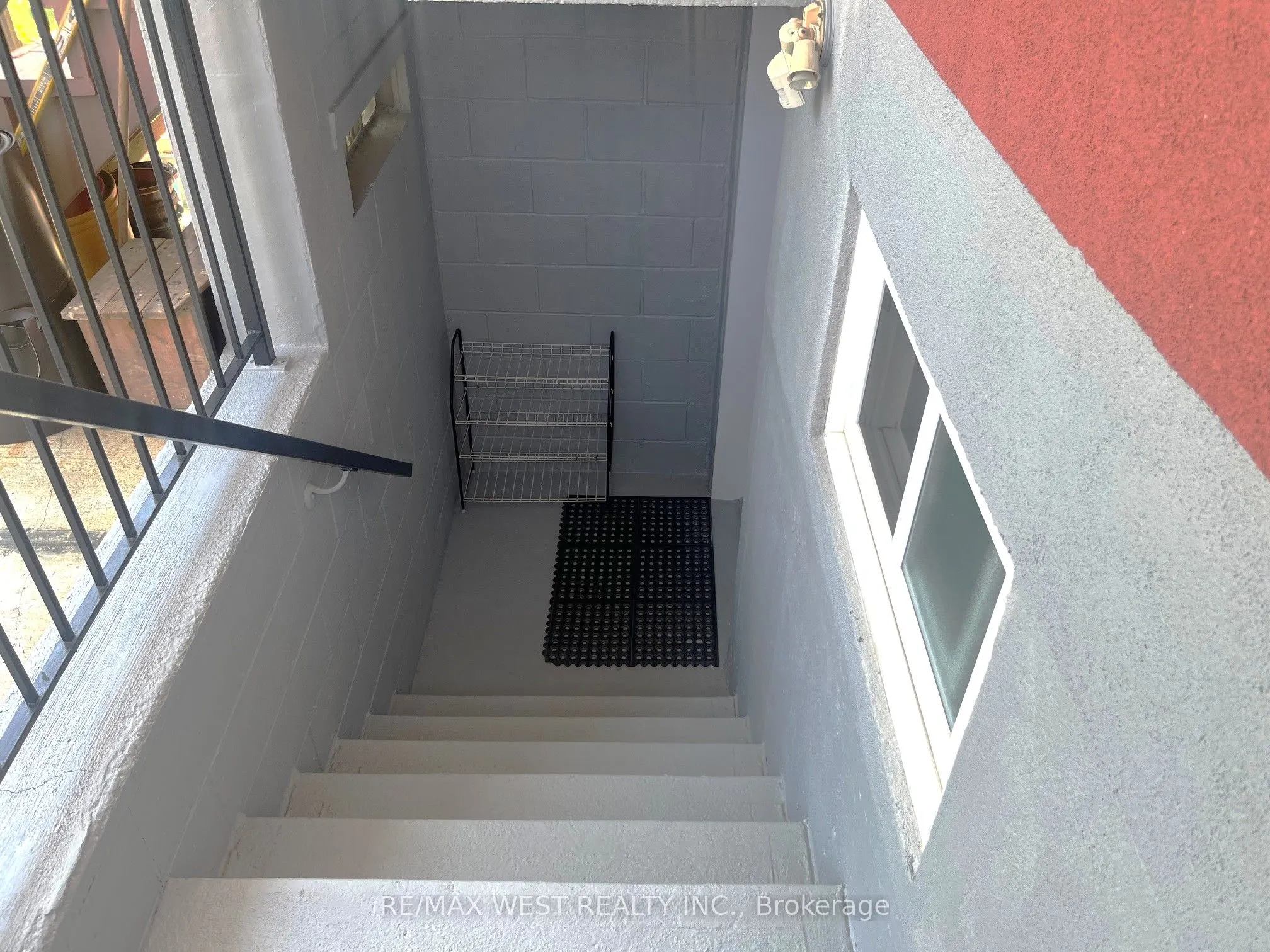 707 Shaw Street, #Basement