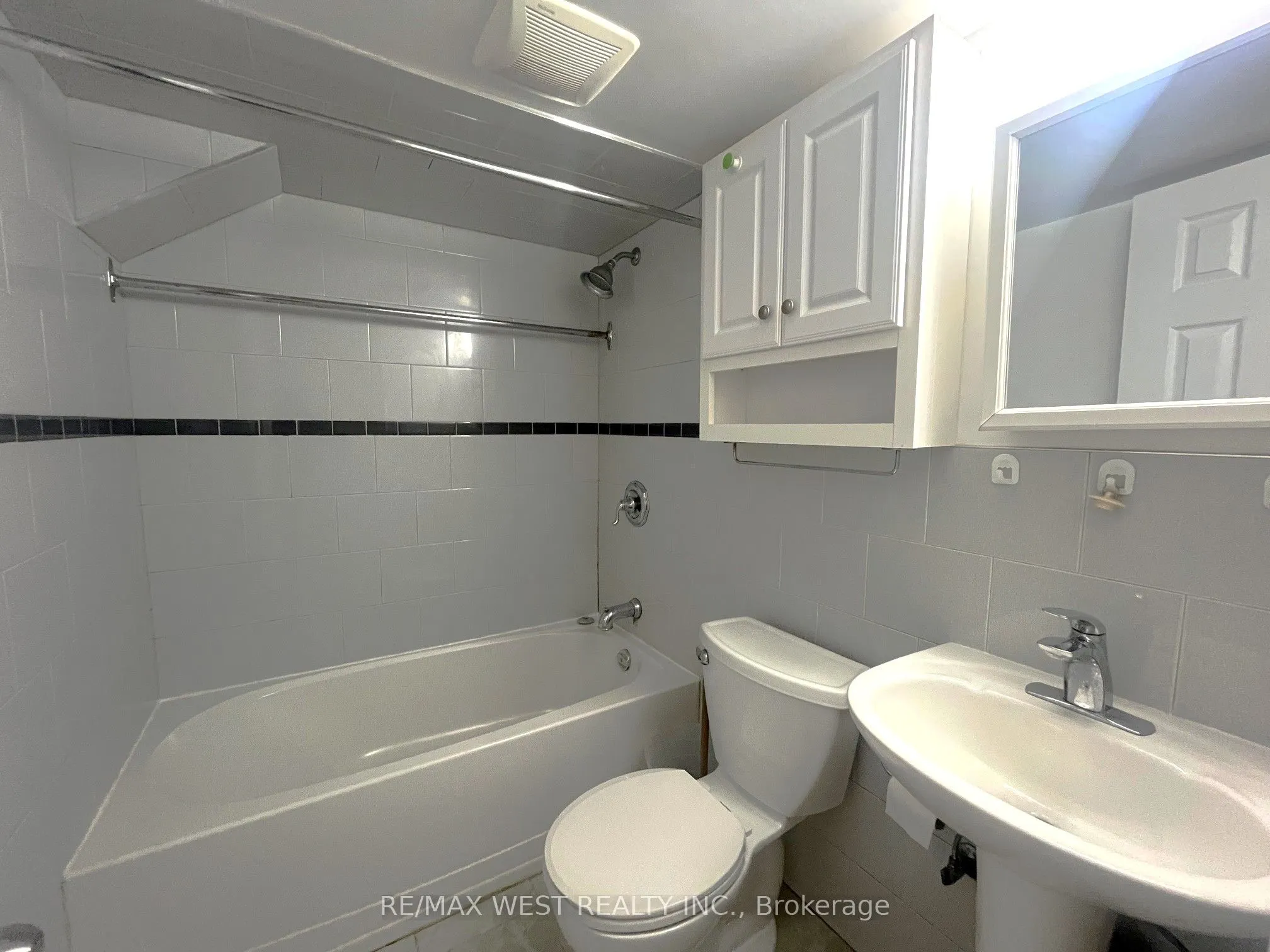 707 Shaw Street, #Basement
