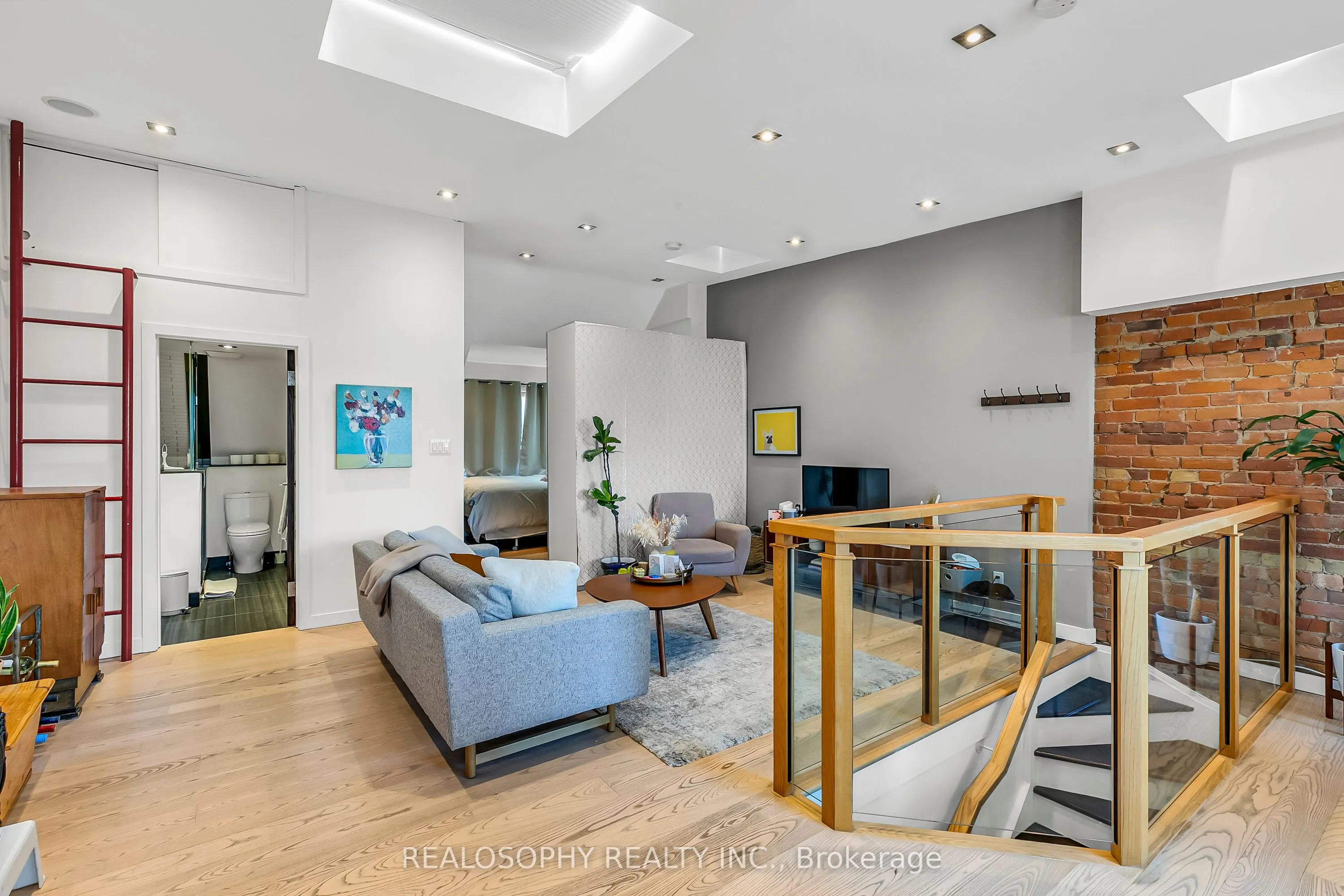 626 Huron Street