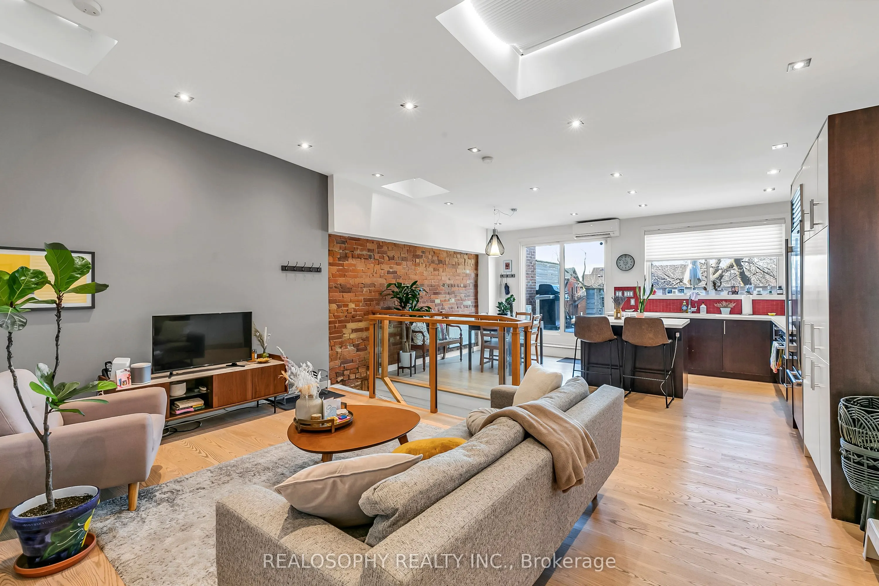 626 Huron Street