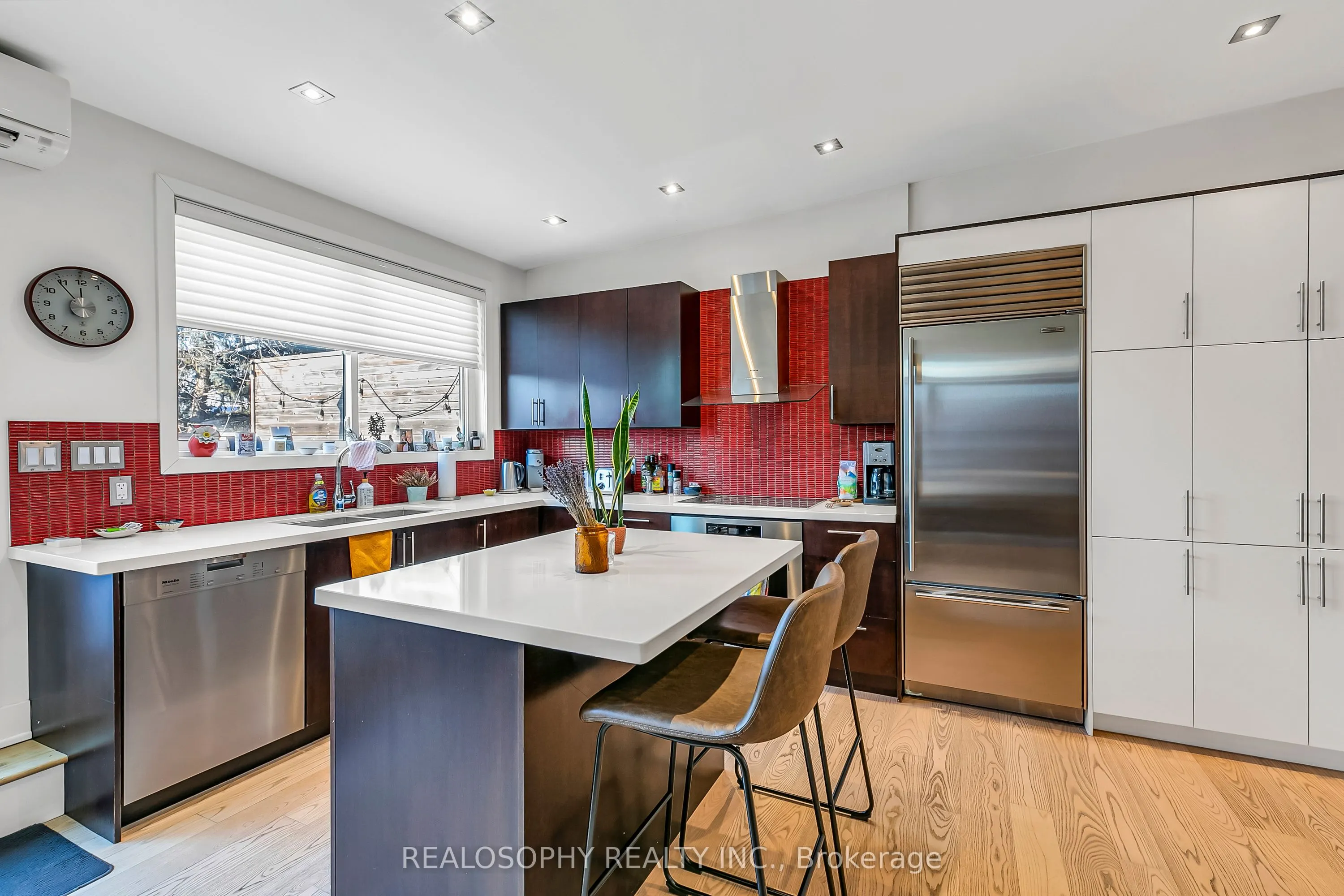 626 Huron Street