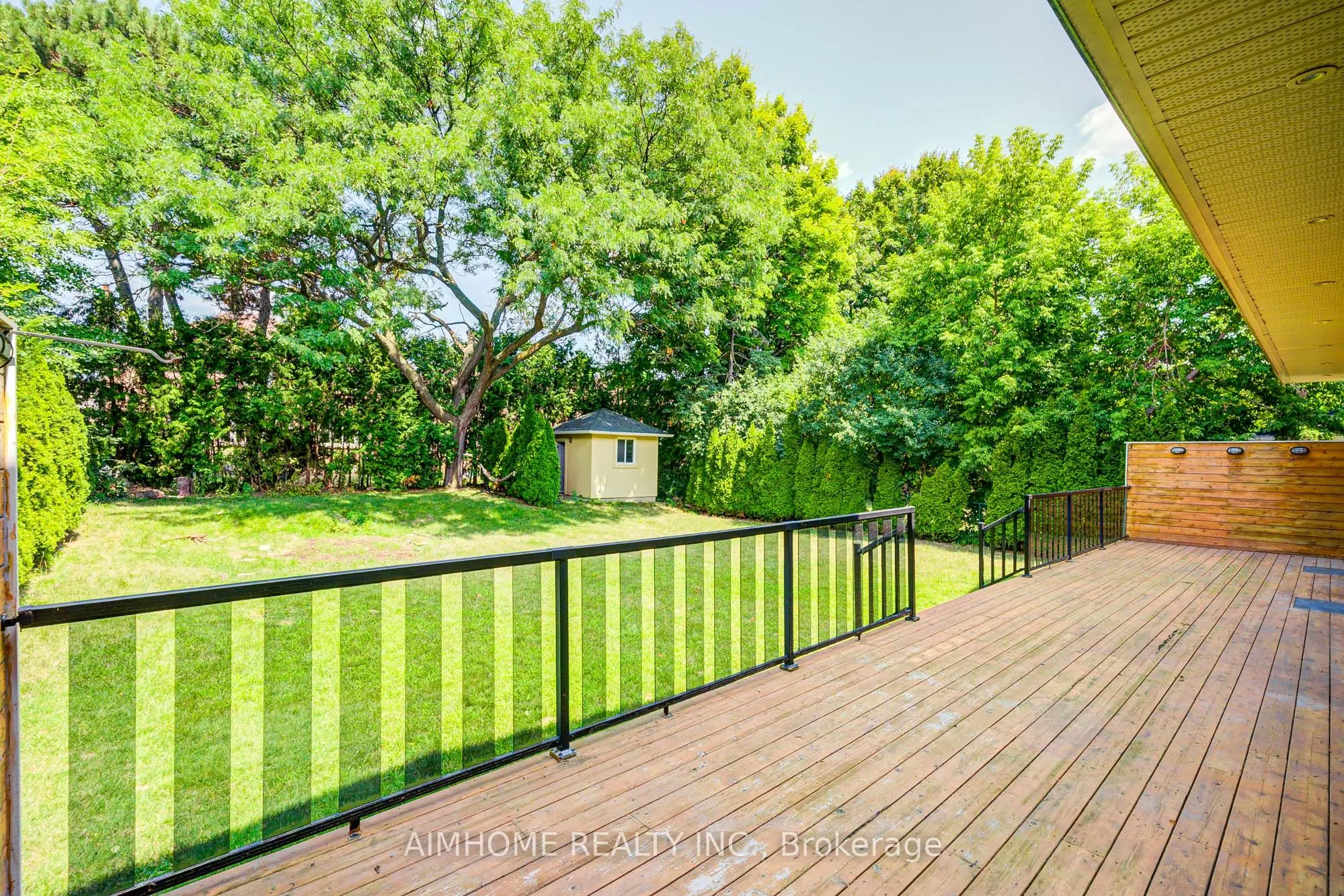 16 Winlock Park, #Upper Levels