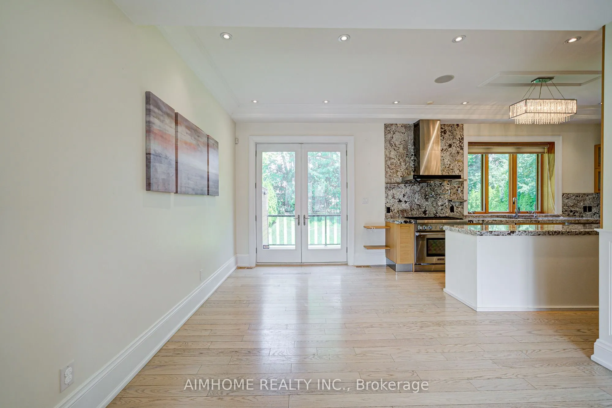 16 Winlock Park, #Upper Levels