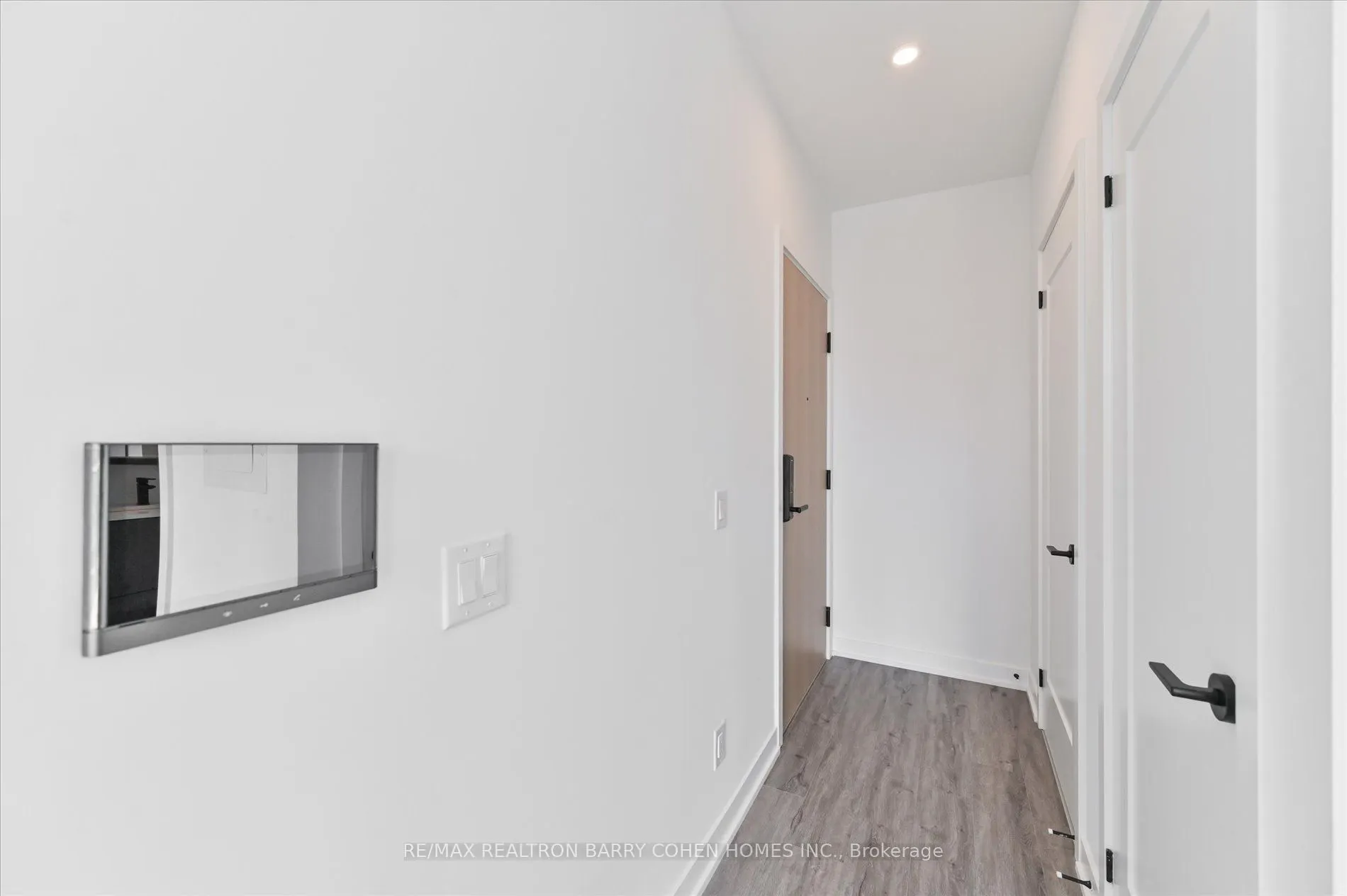 5 Defries Street, #1118