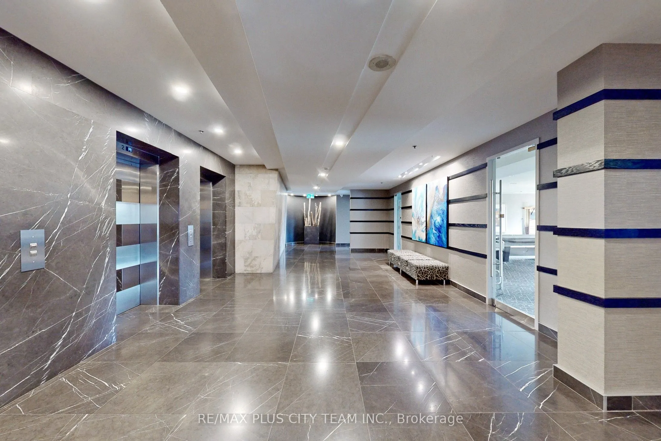 8 Park Road, #2515