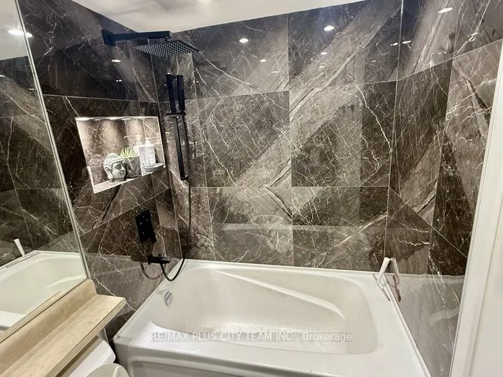 8 Park Road, #2515