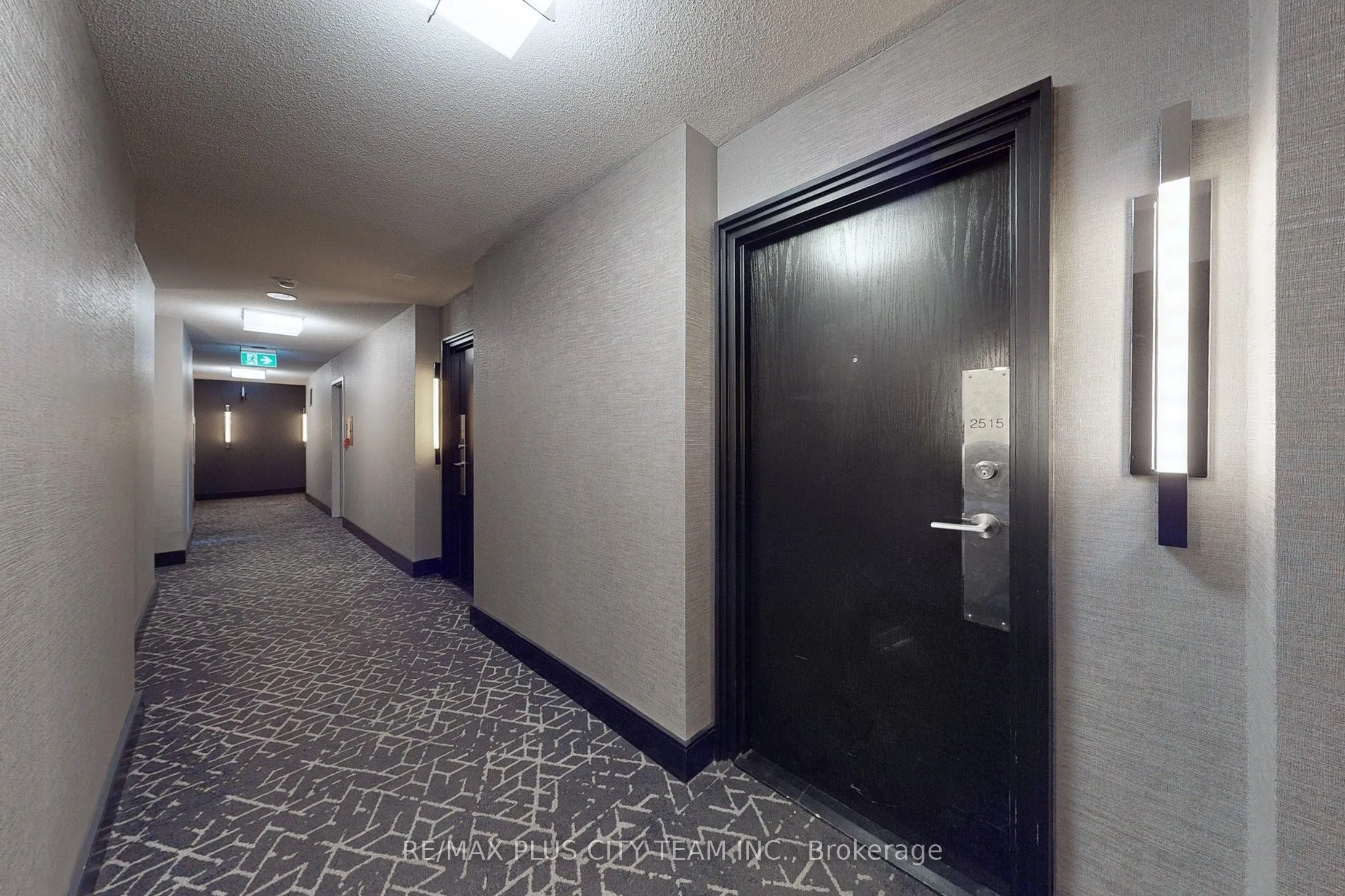 8 Park Road, #2515