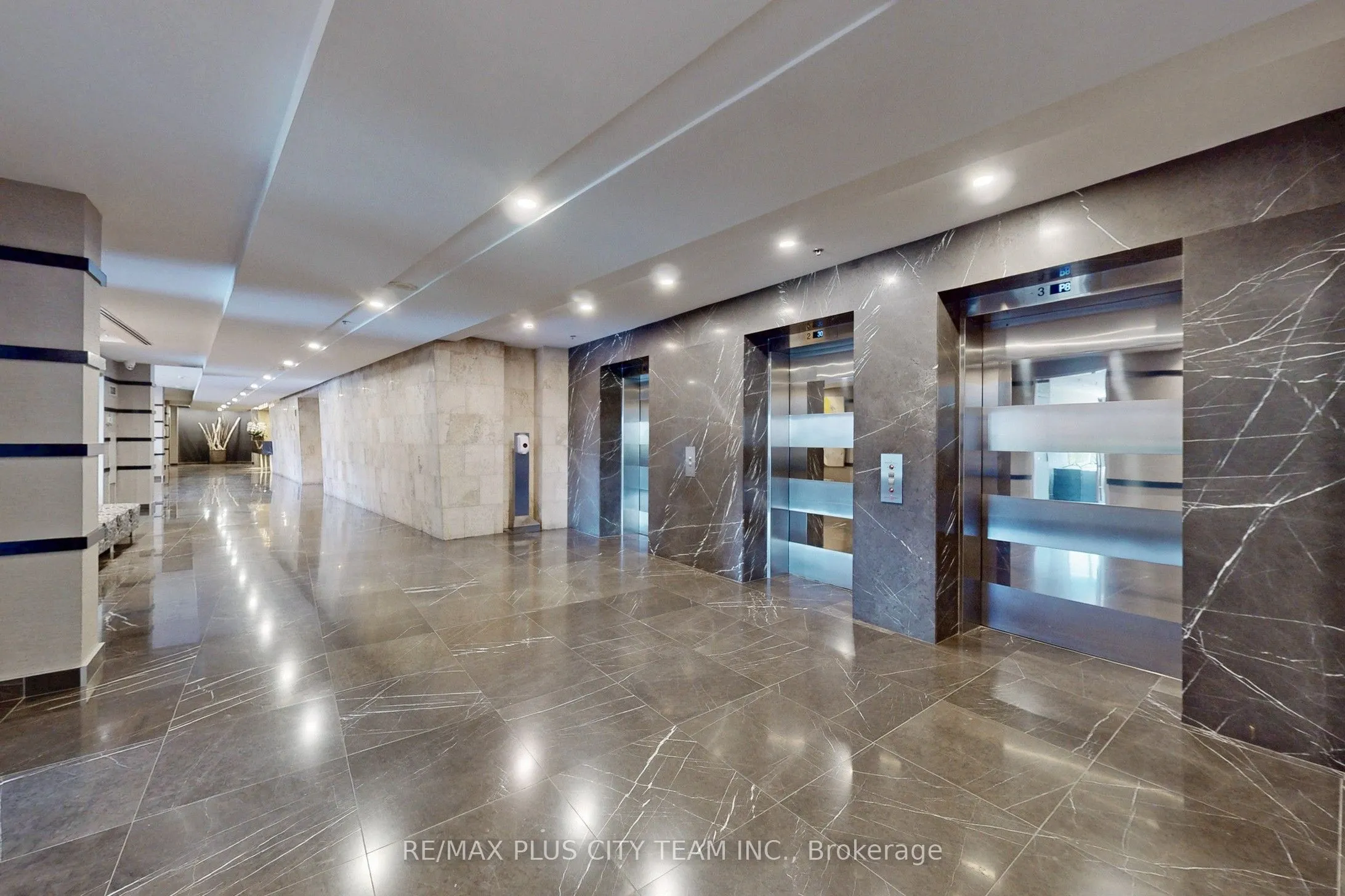 8 Park Road, #2515