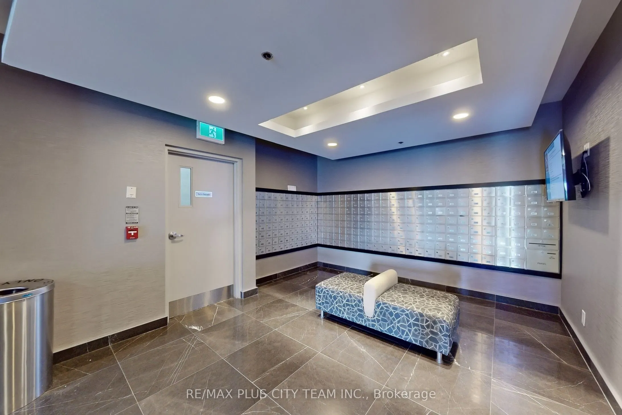 8 Park Road, #2515