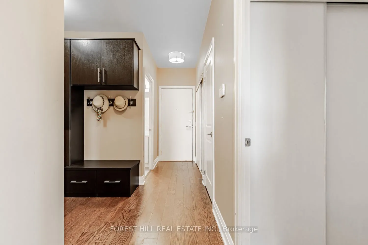 530 St. Clair Avenue W, #508