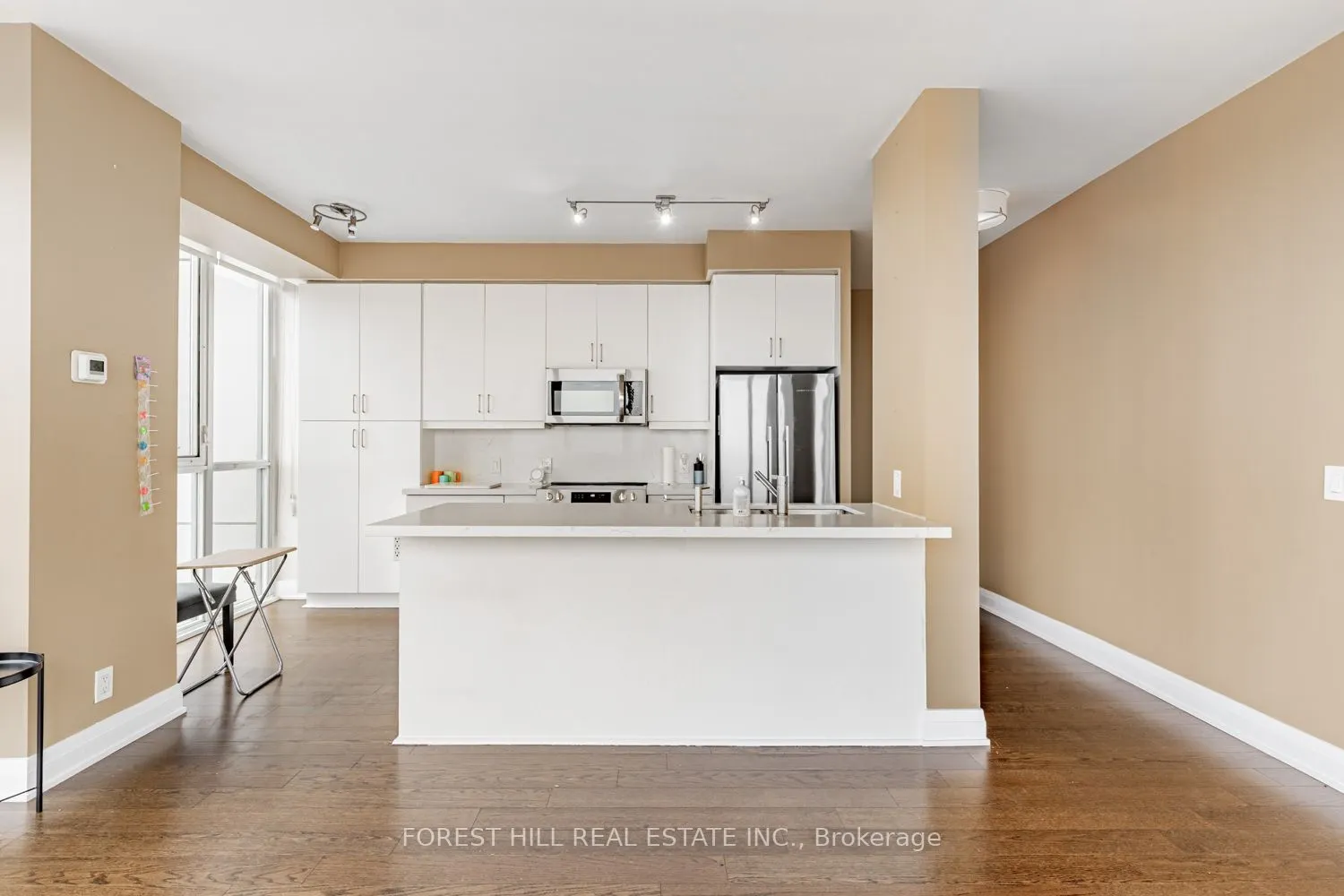 530 St. Clair Avenue W, #508