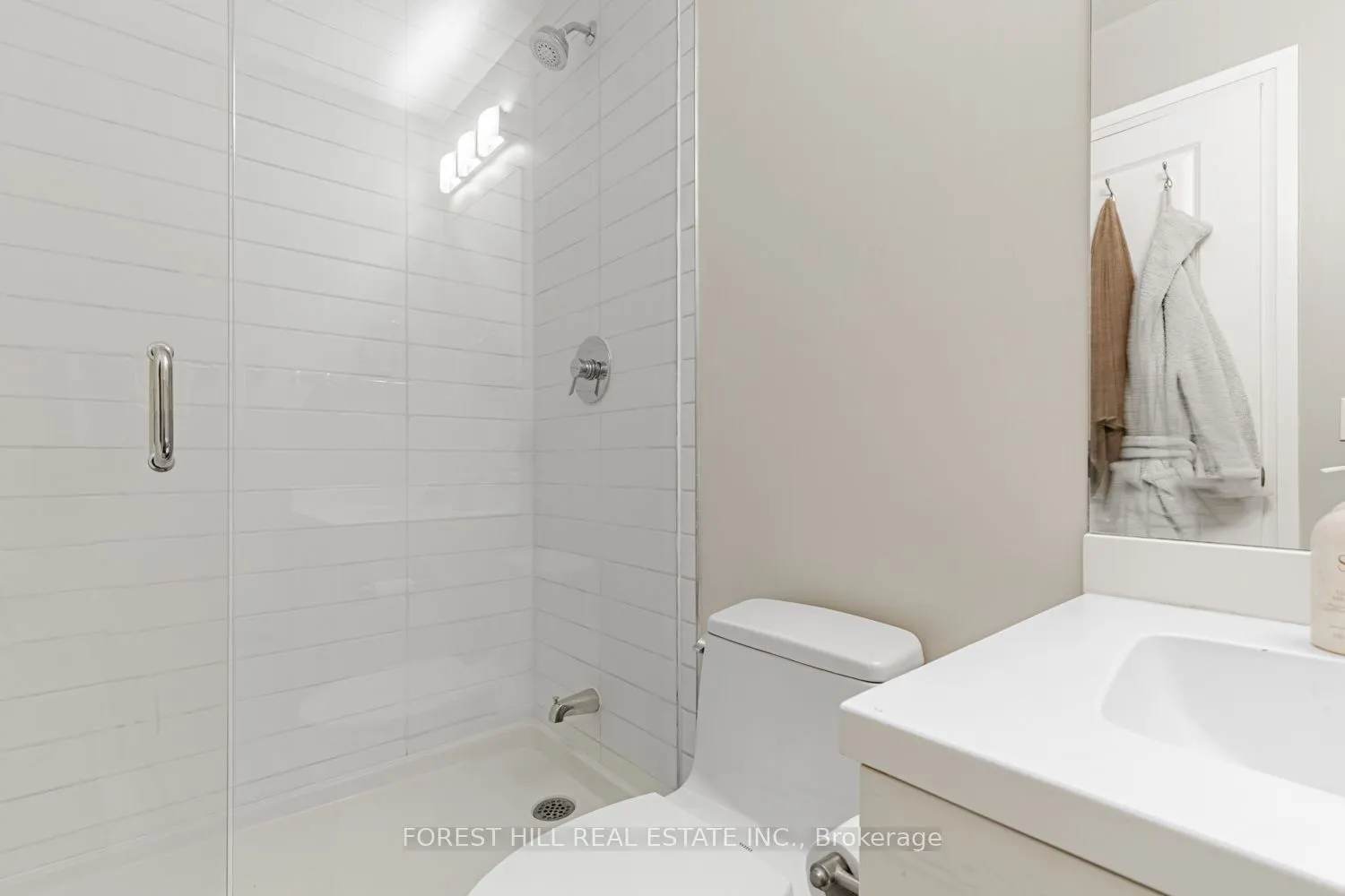 530 St. Clair Avenue W, #508