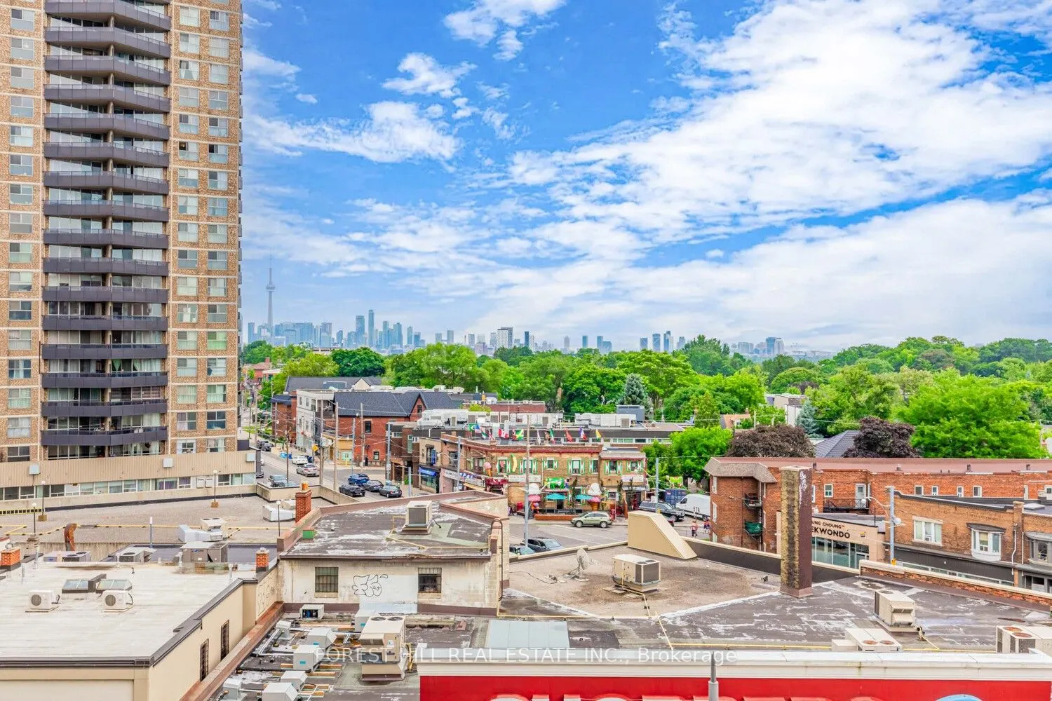 530 St. Clair Avenue W, #508